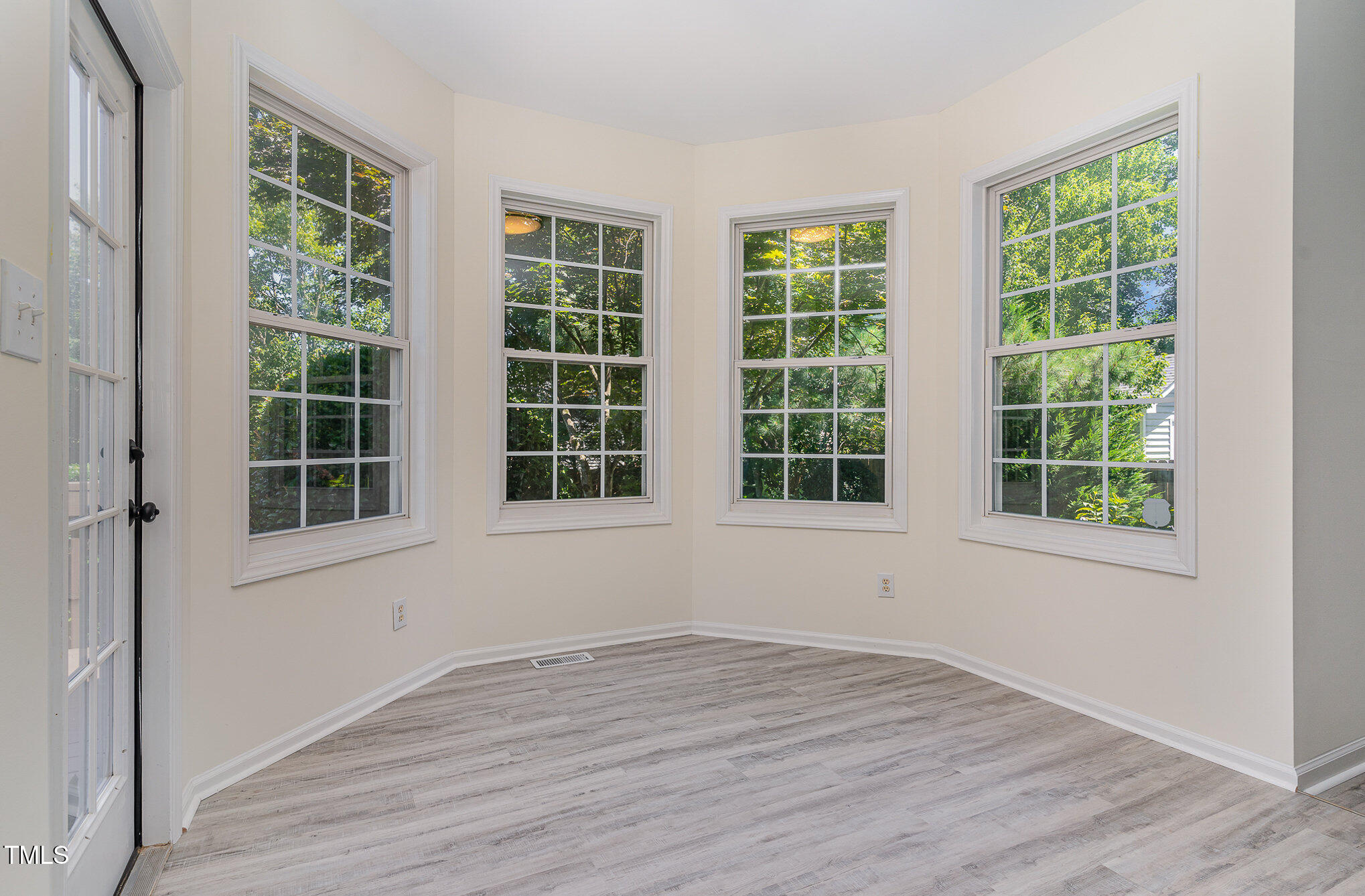 103 Equestrian Court