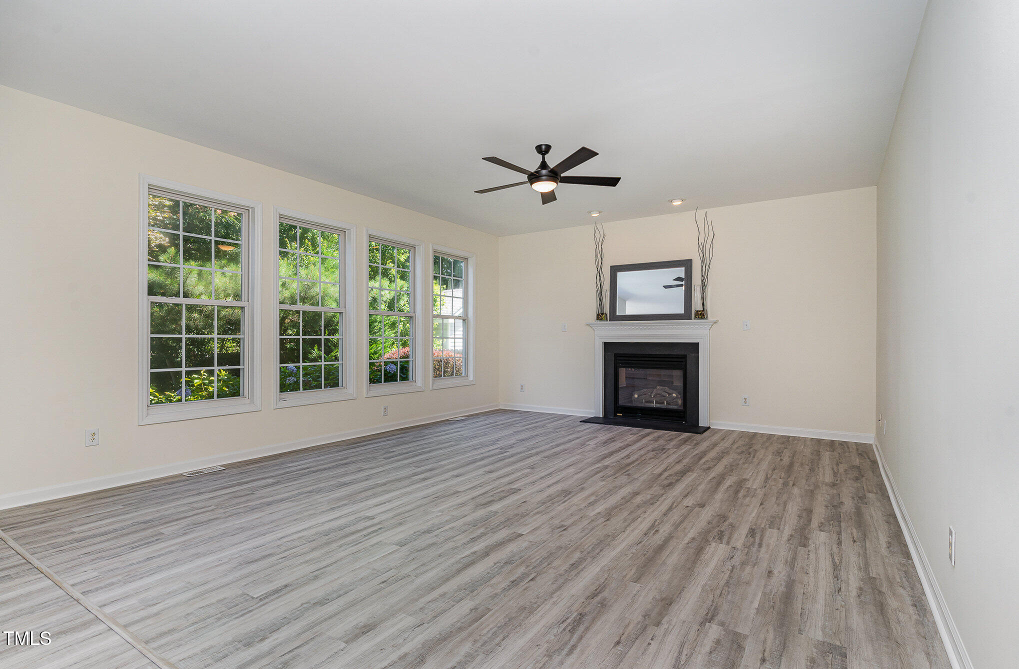 103 Equestrian Court