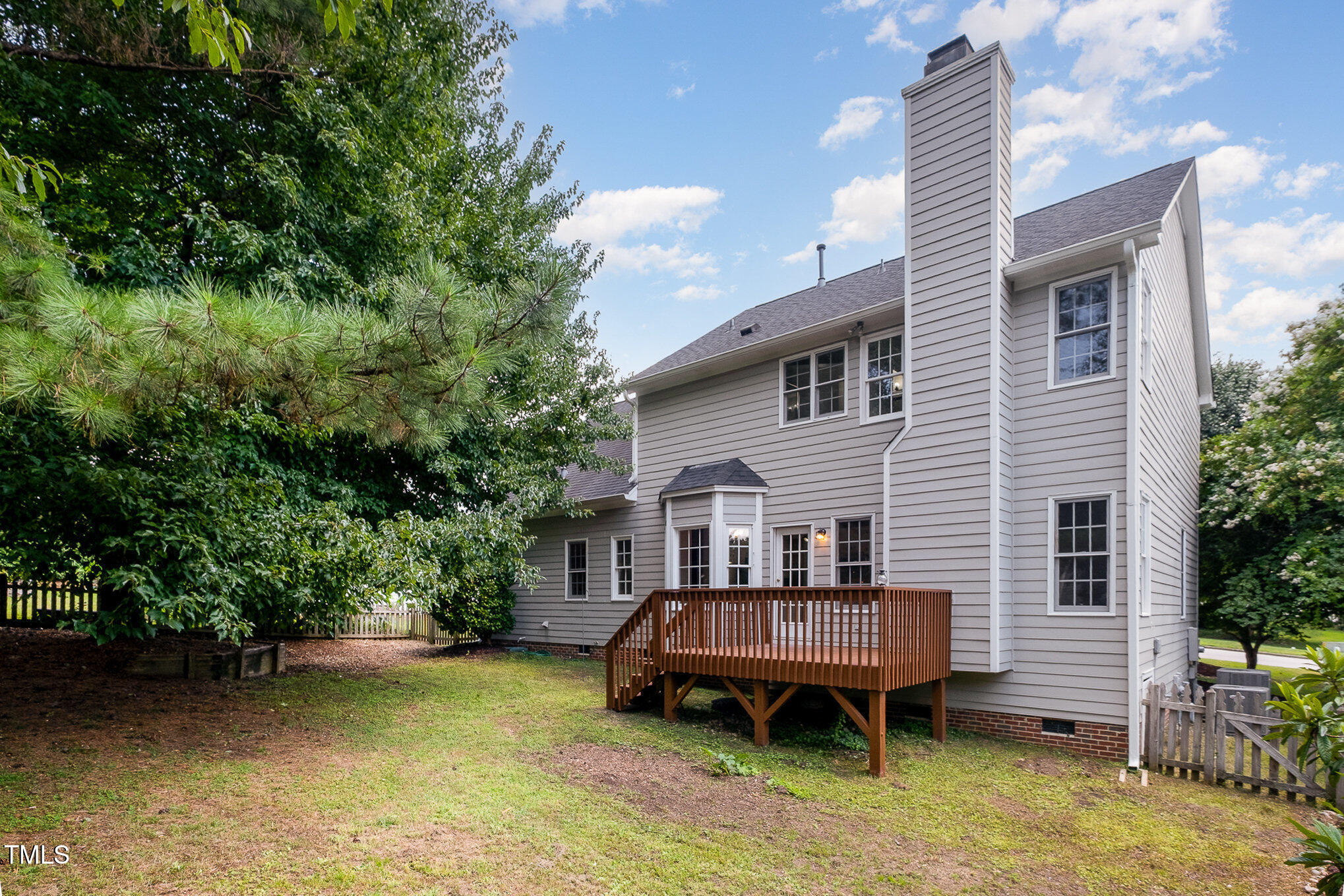 102 Brook Fryar Street