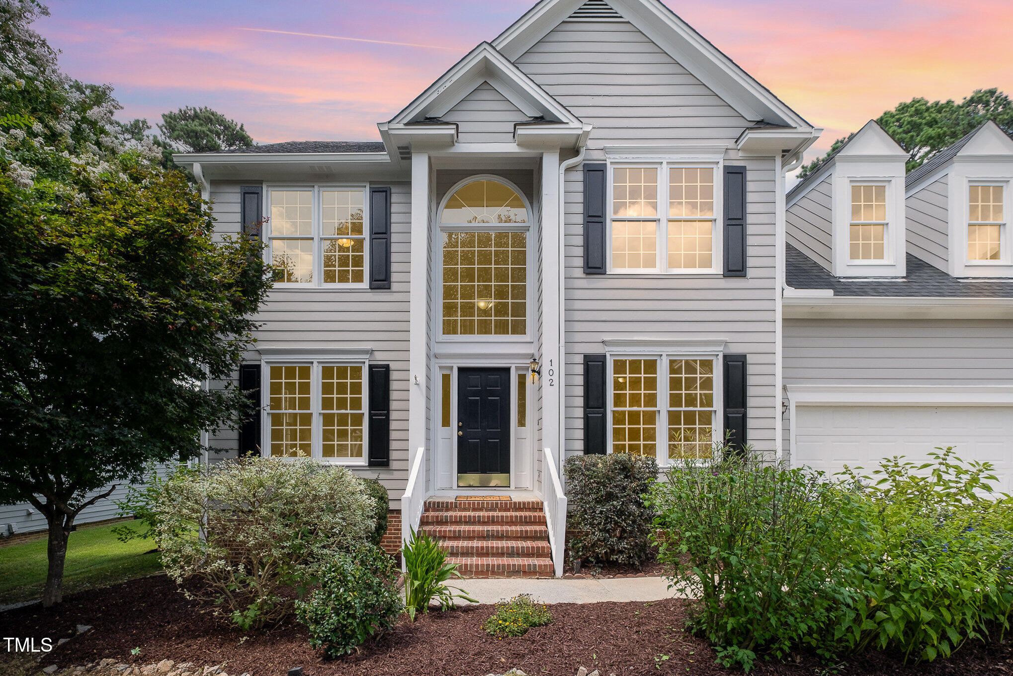 102 Brook Fryar Street