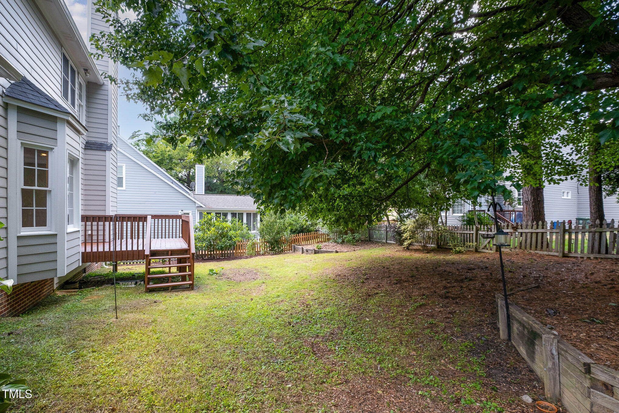 102 Brook Fryar Street