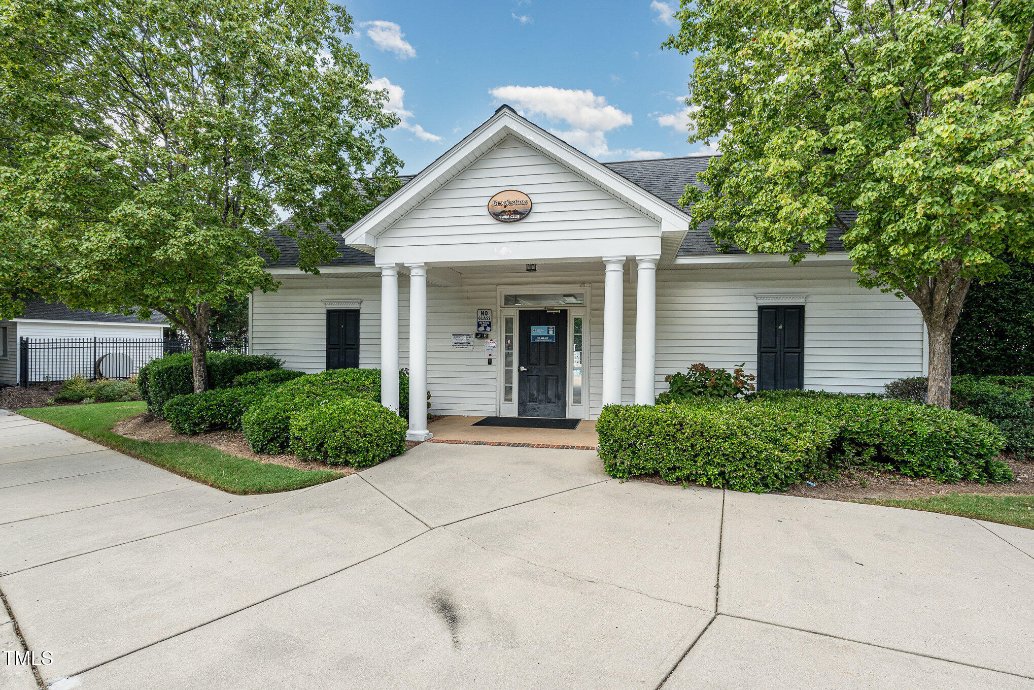 102 Brook Fryar Street