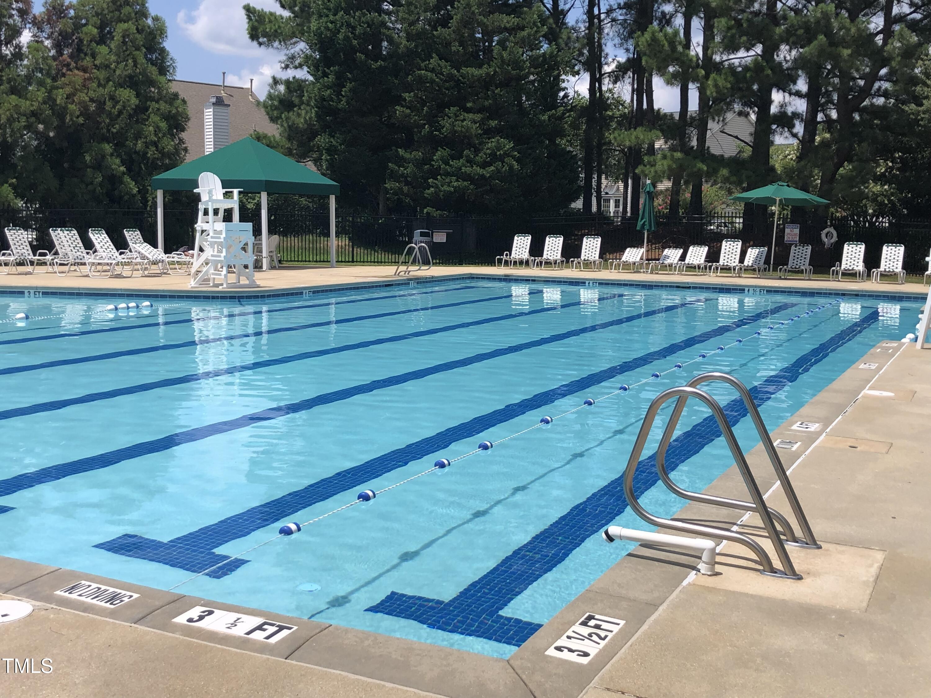 102 Brook Fryar Street