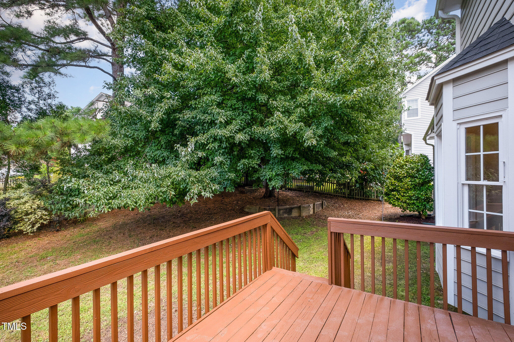102 Brook Fryar Street