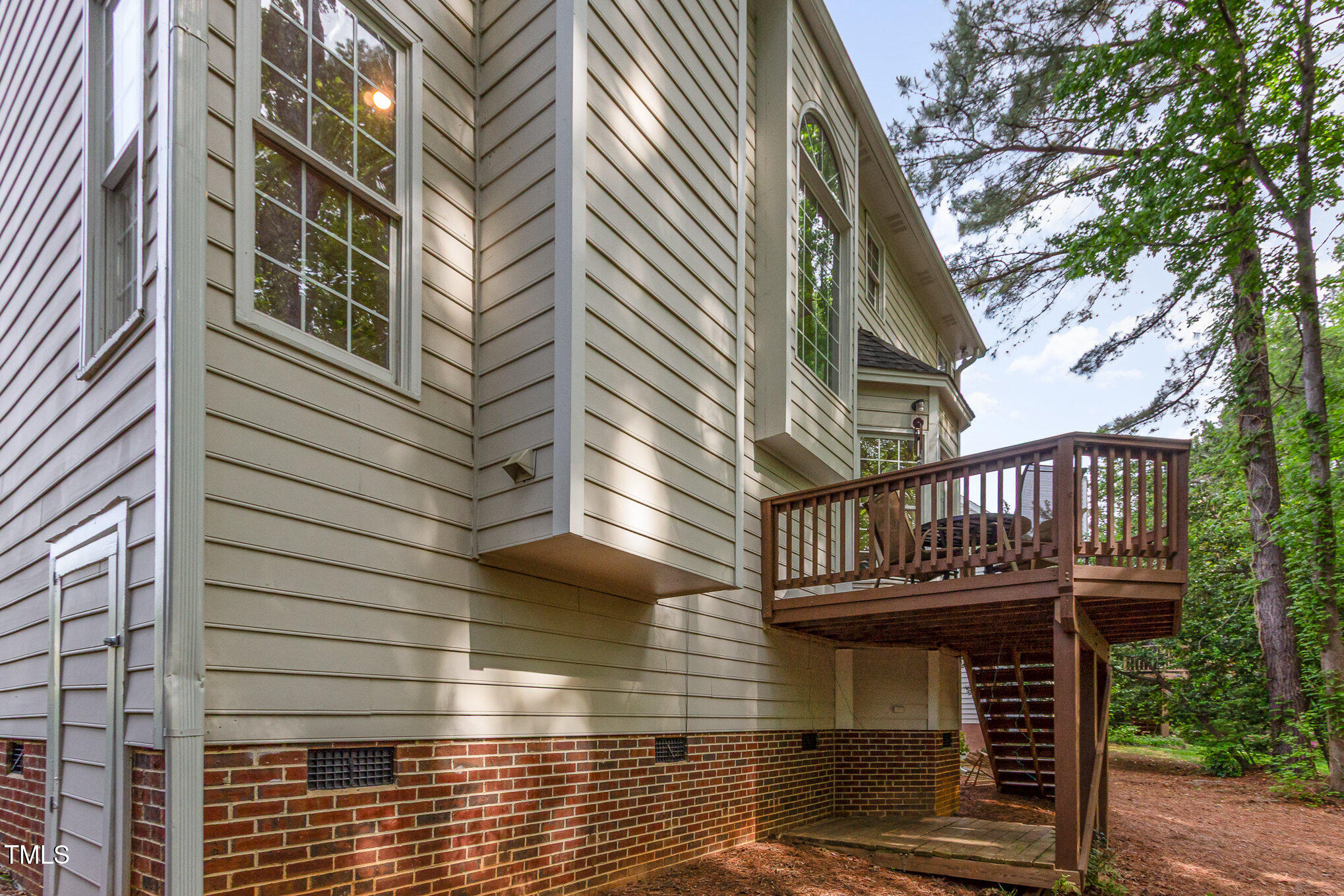 131 Longbridge Drive