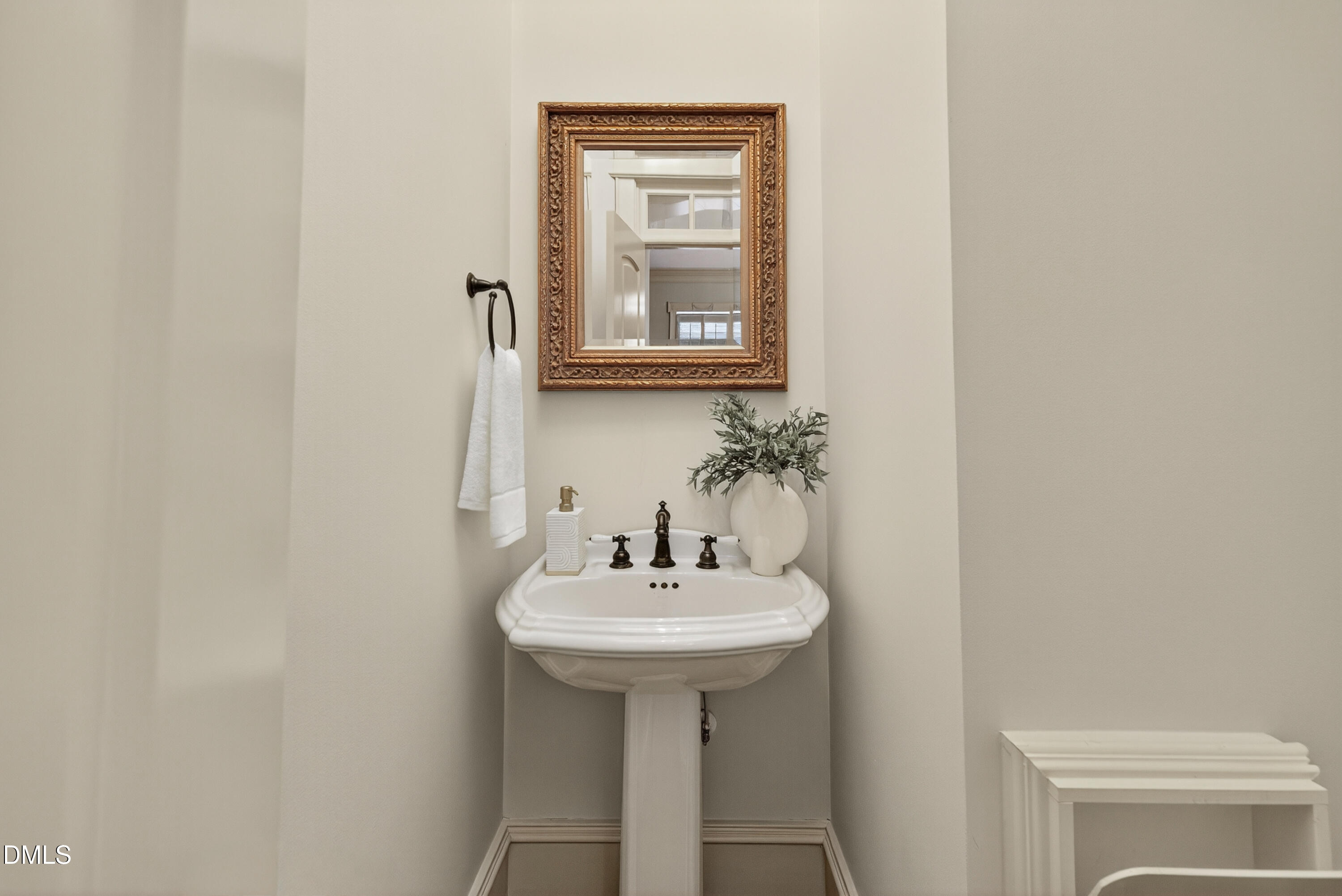 321 Belles Landing Court