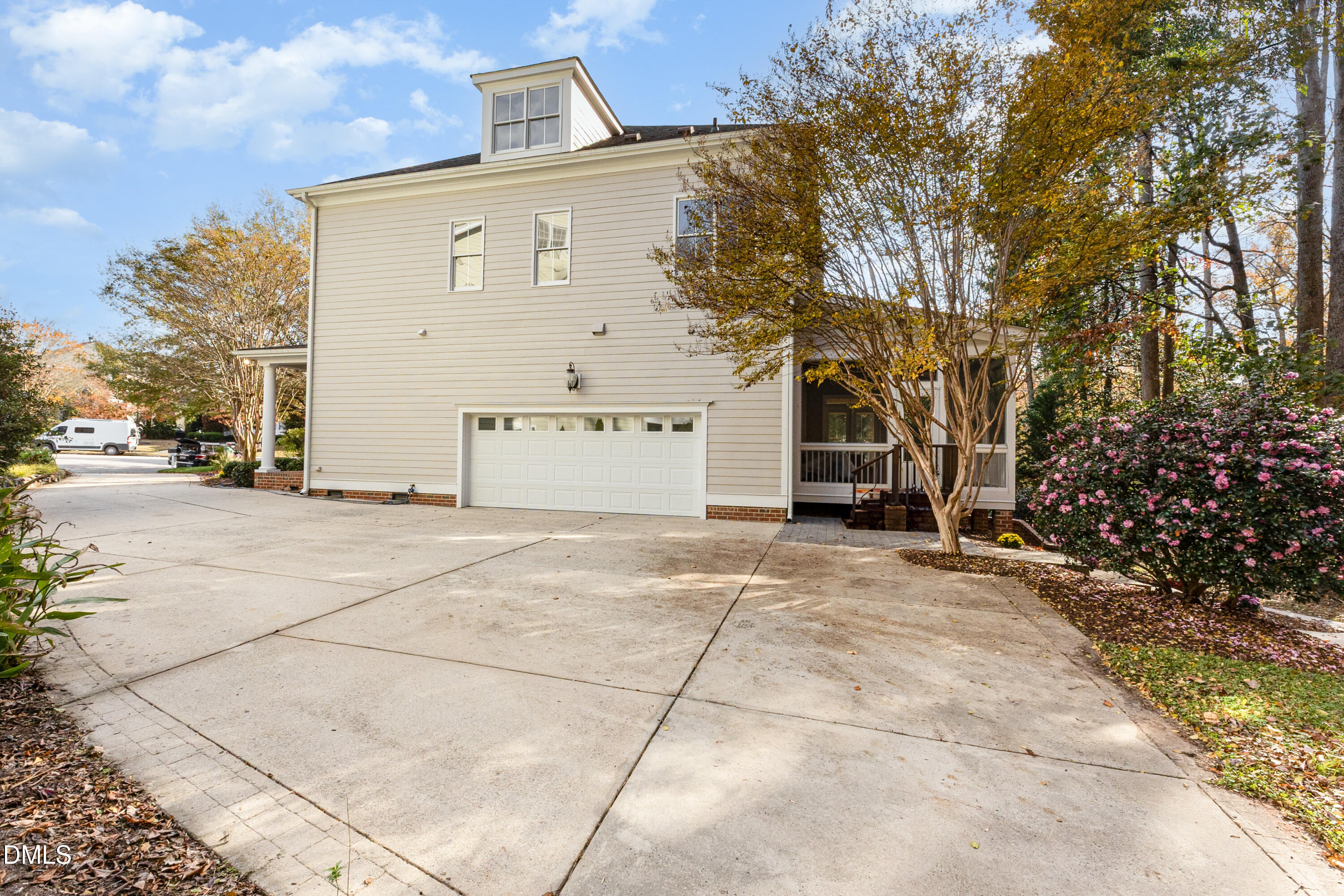 321 Belles Landing Court