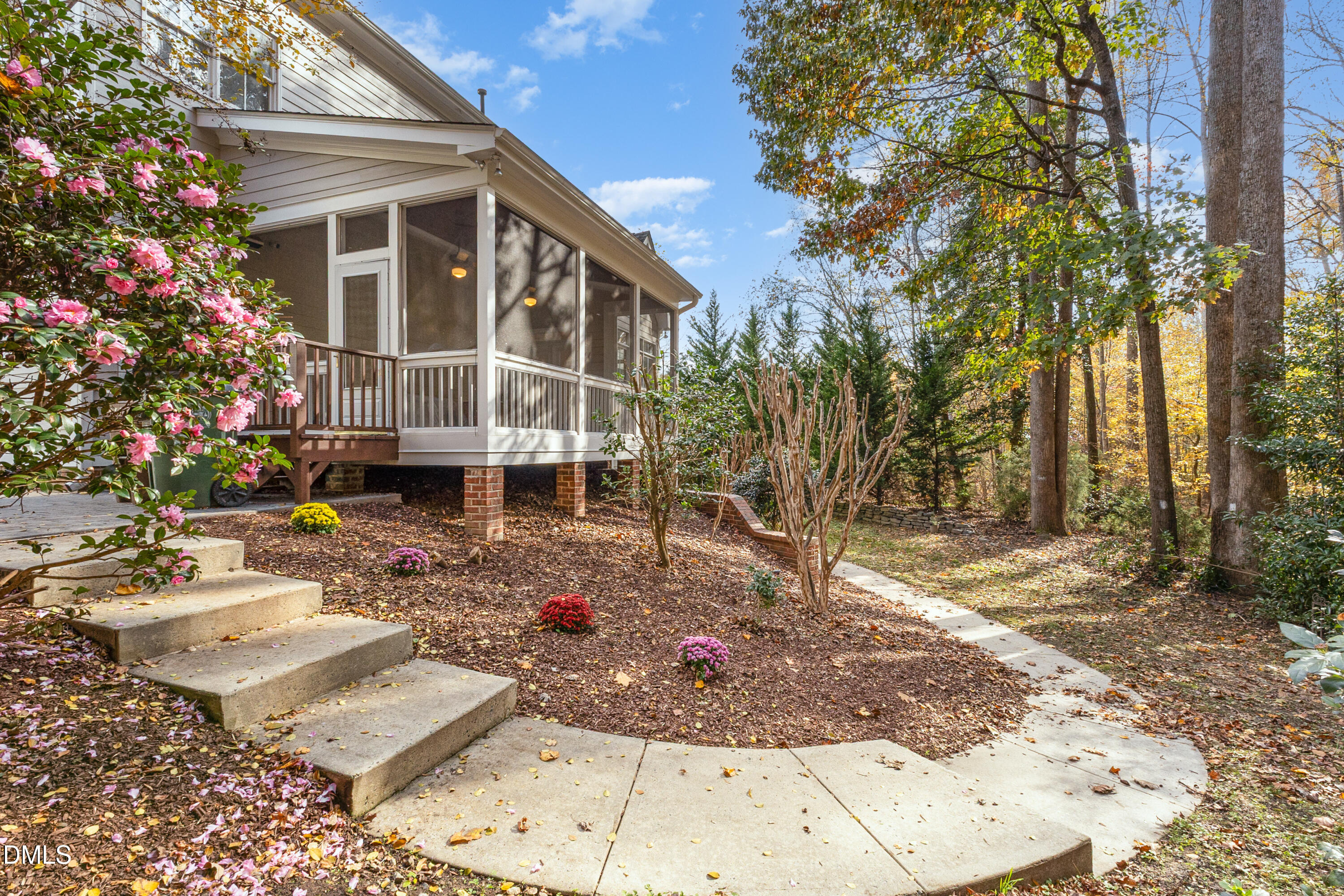 321 Belles Landing Court