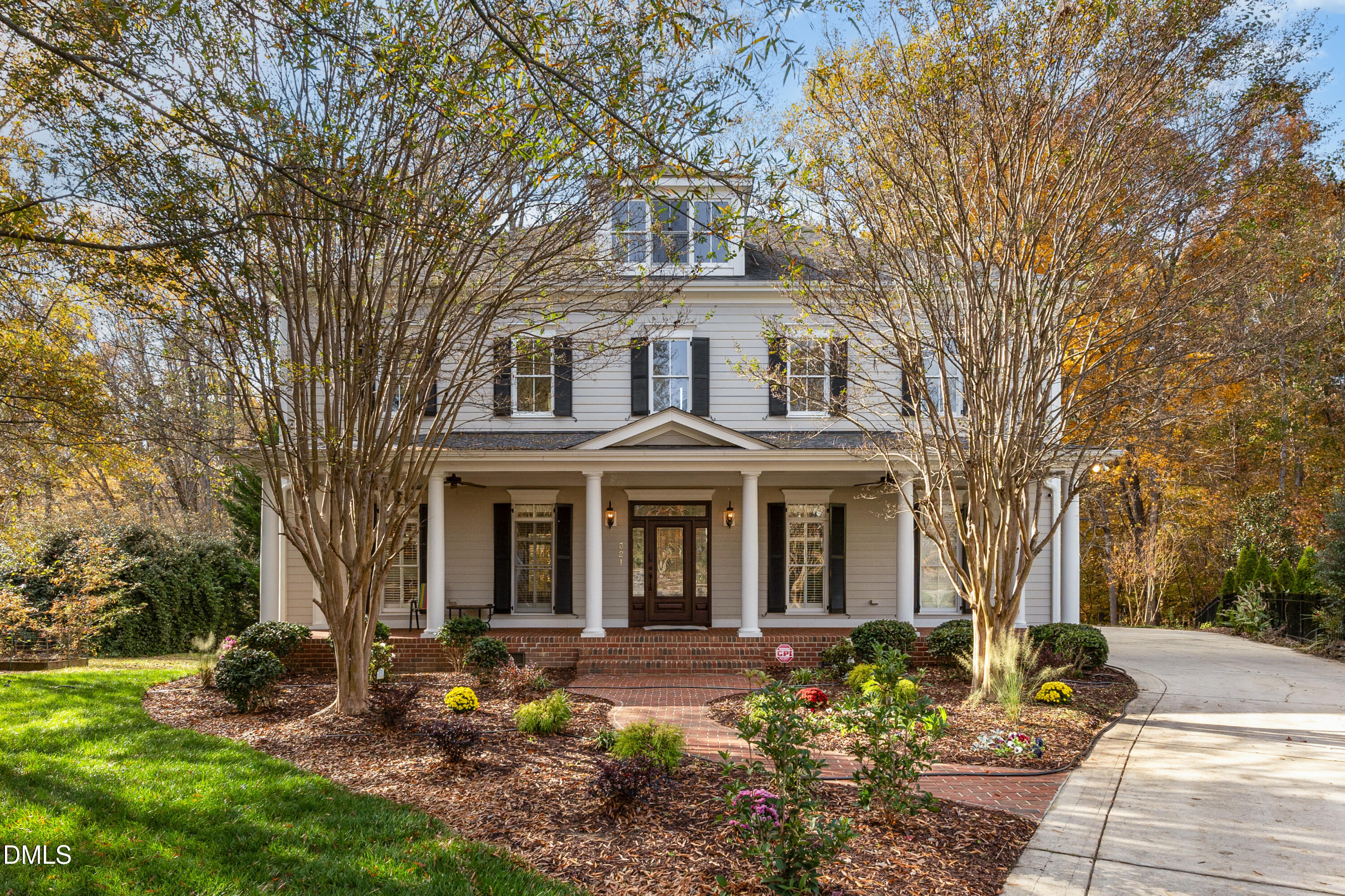 321 Belles Landing Court