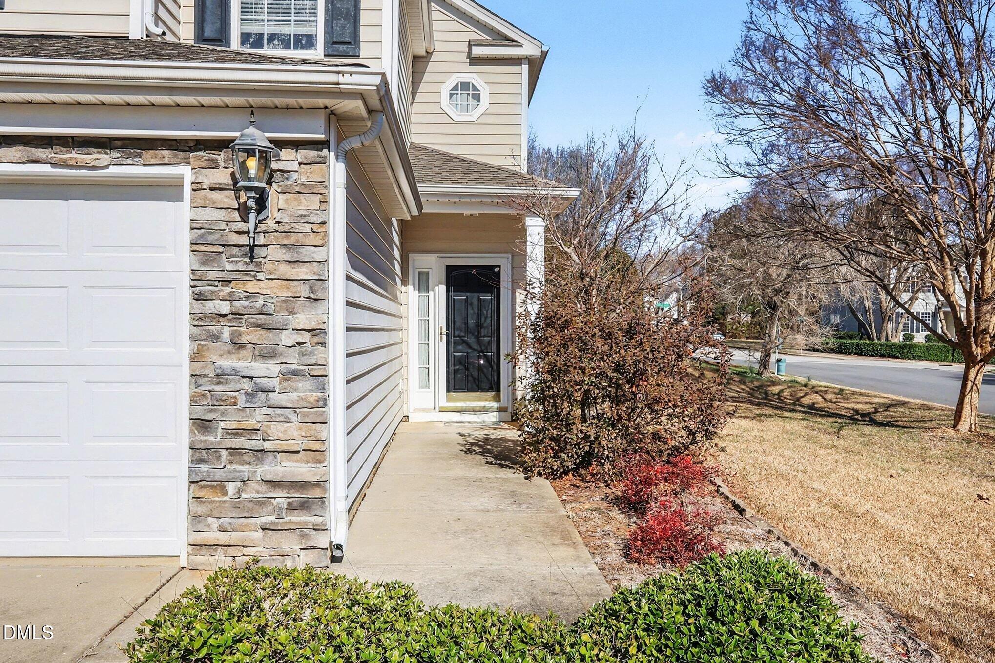 100 Rocca Circle