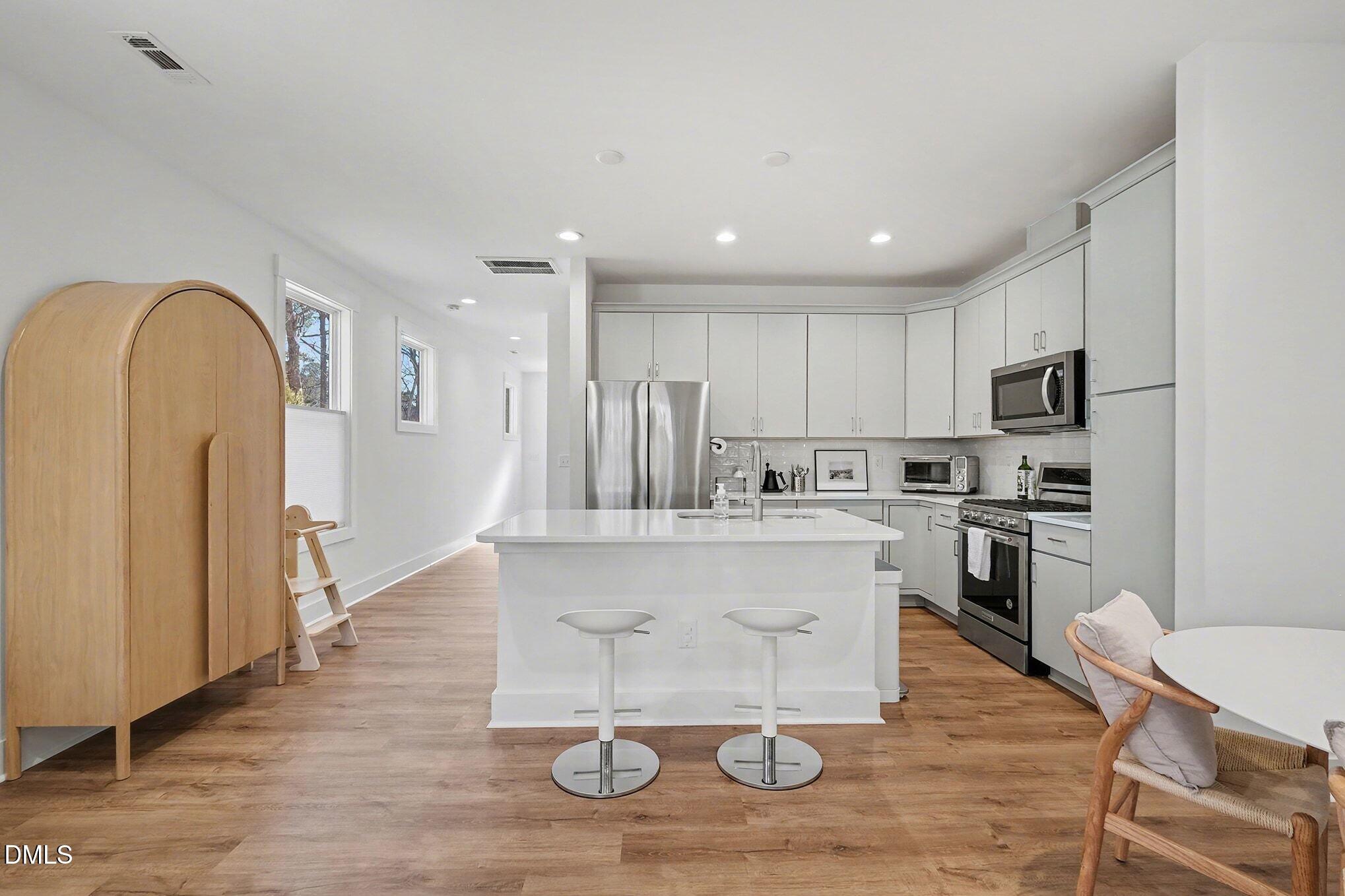 4019 Emerald Green Road