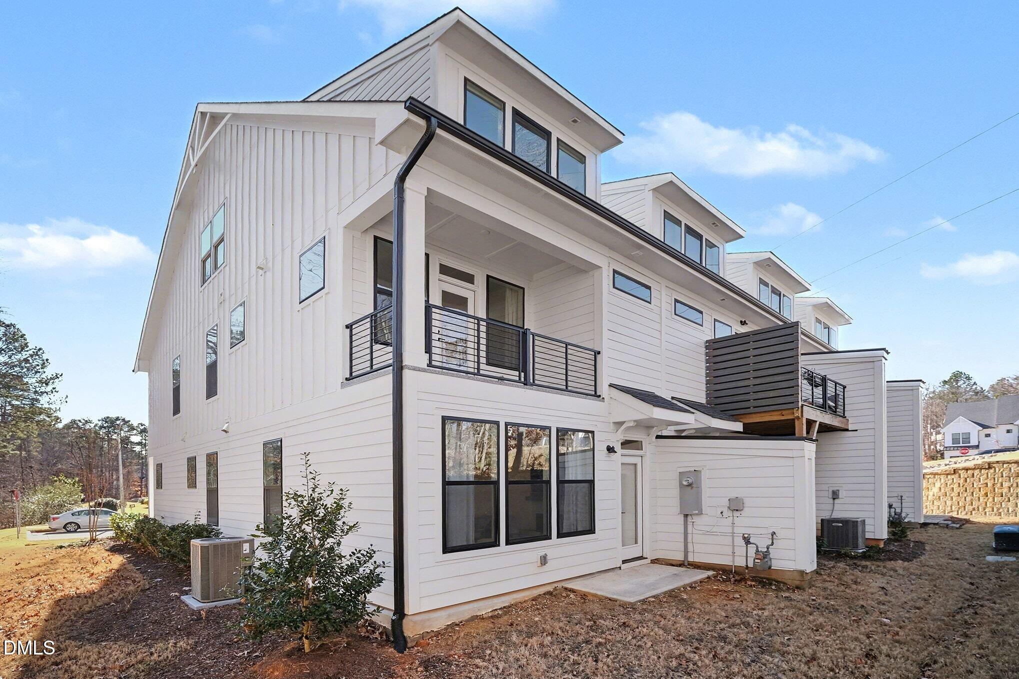 4019 Emerald Green Road