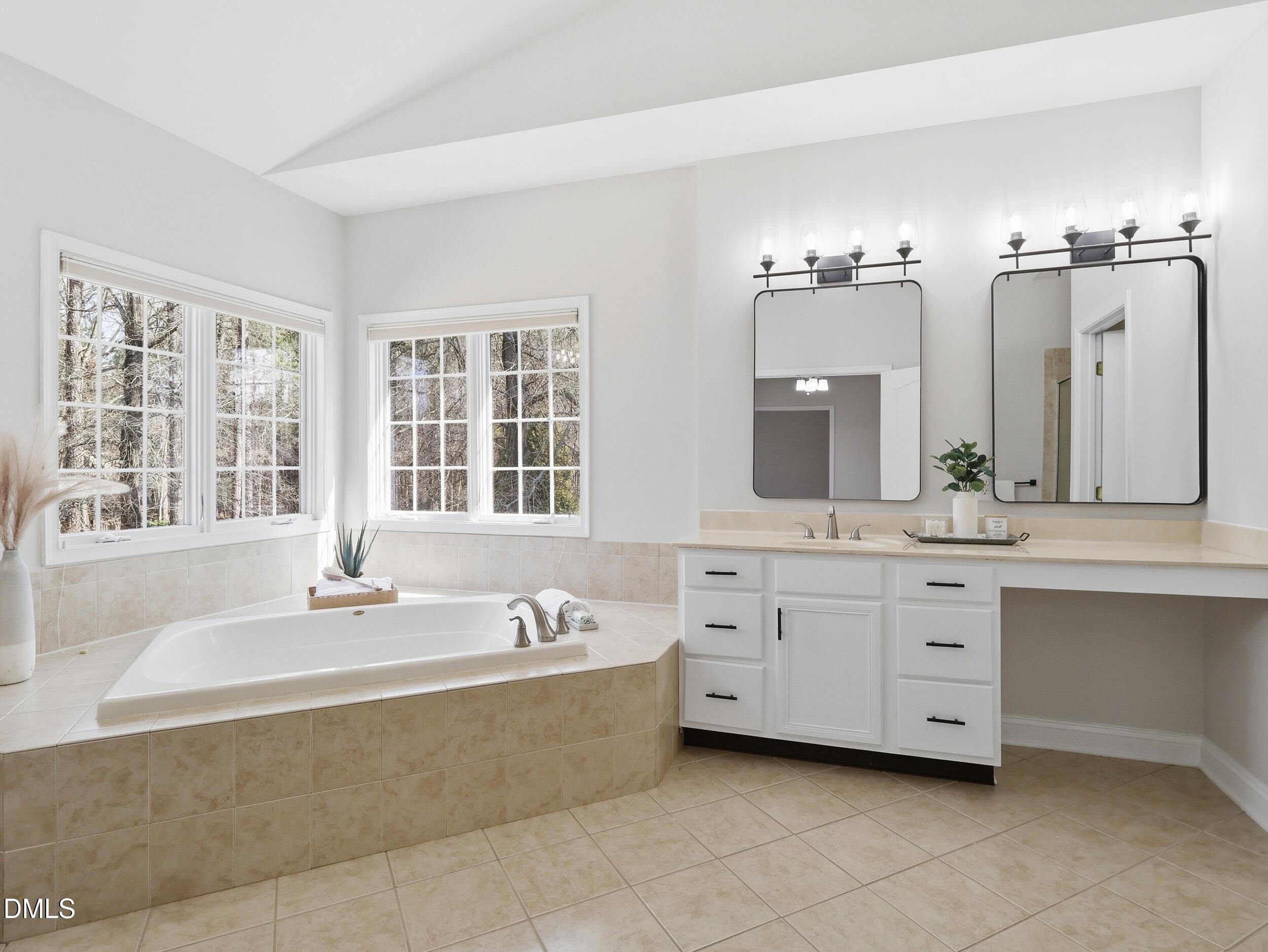 4712 Haleytree Court