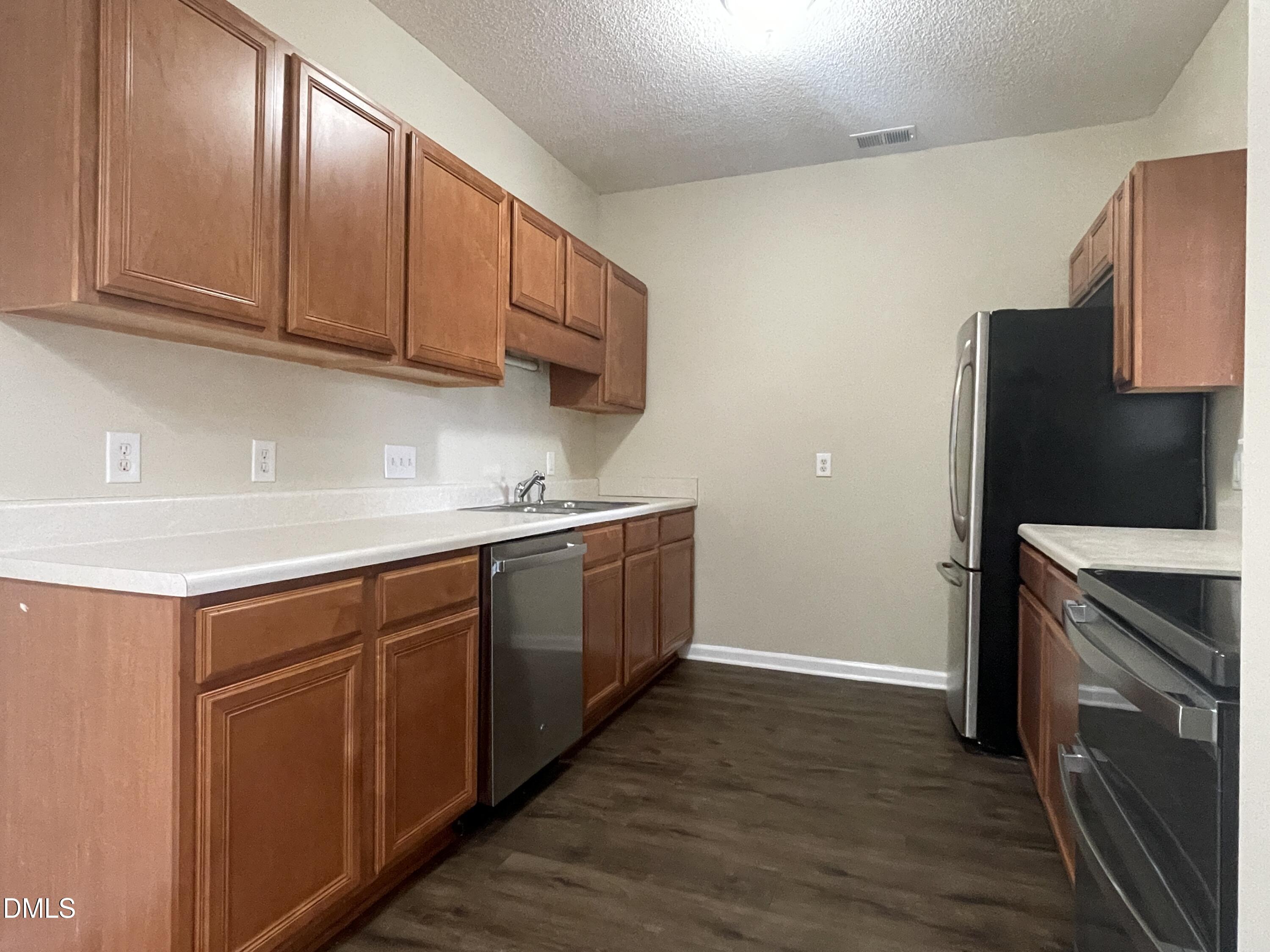 3009 Winston Drive Unit 90