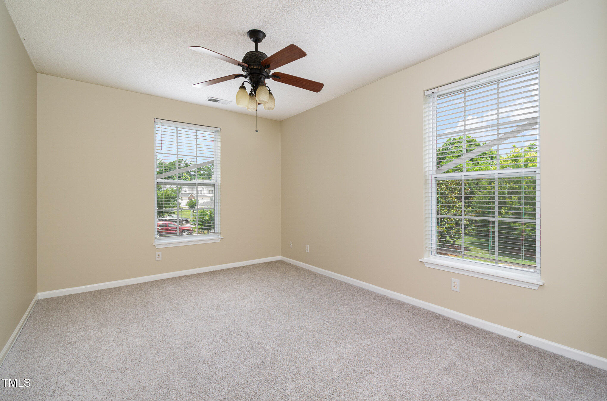 3009 Winston Drive Unit 90