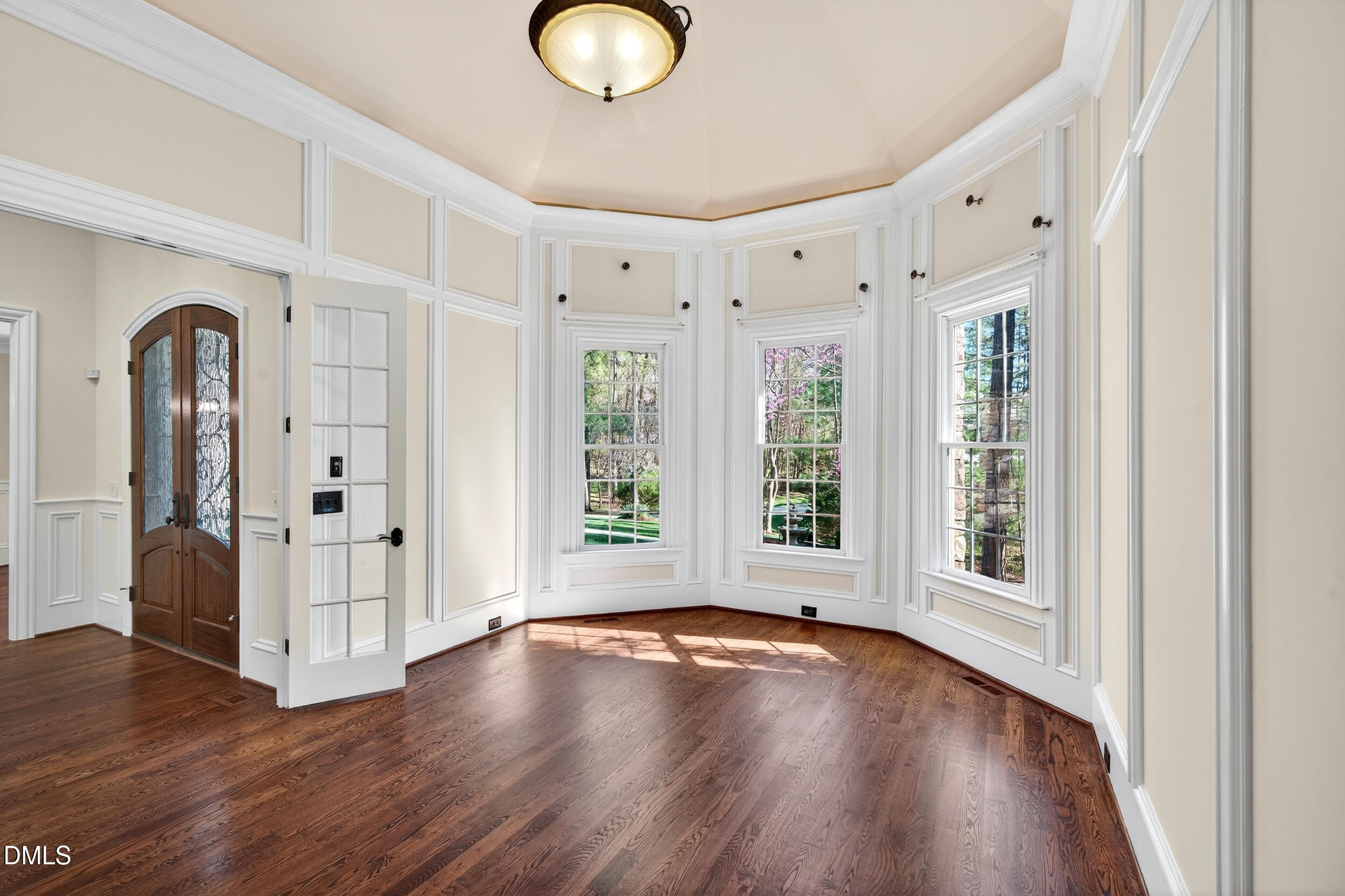 5901 Charleycote Drive