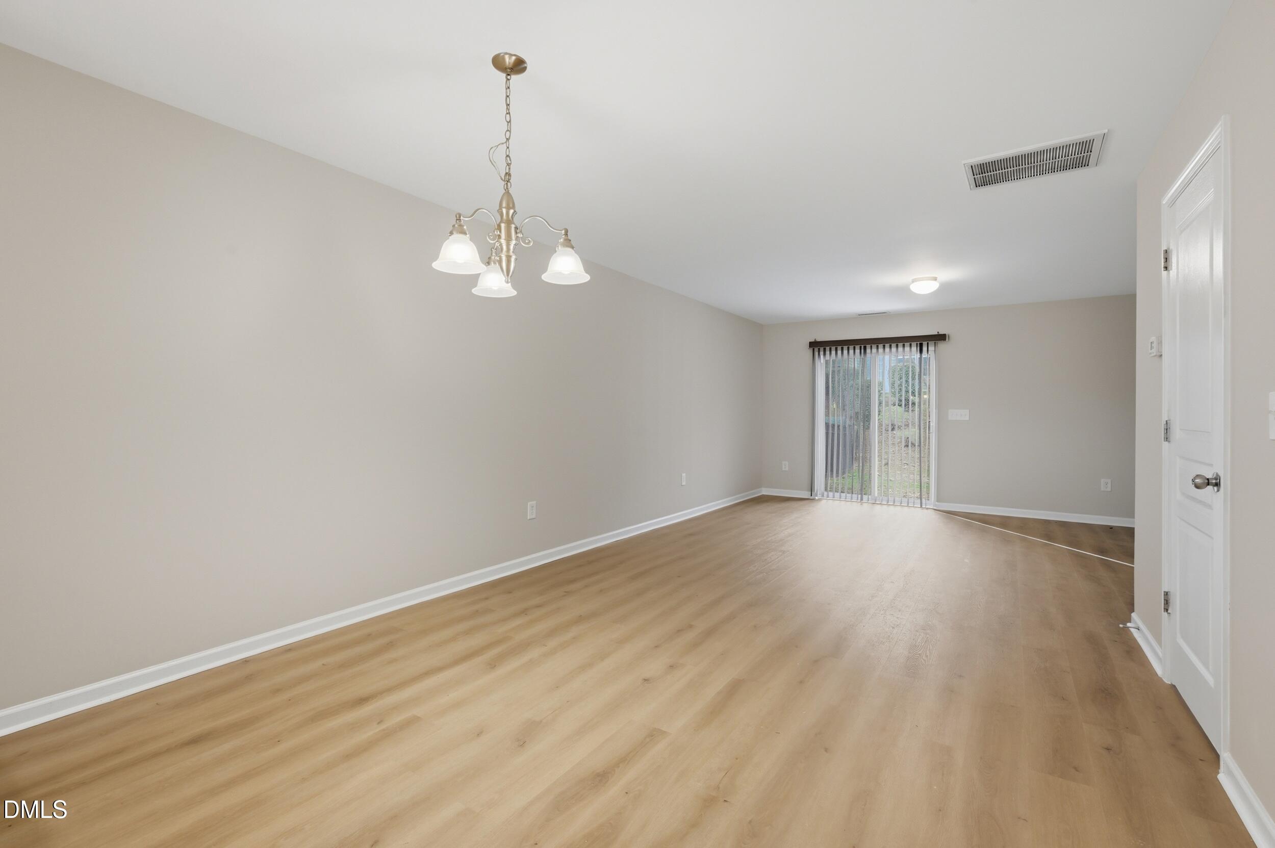 2907 Berkeley Springs Place