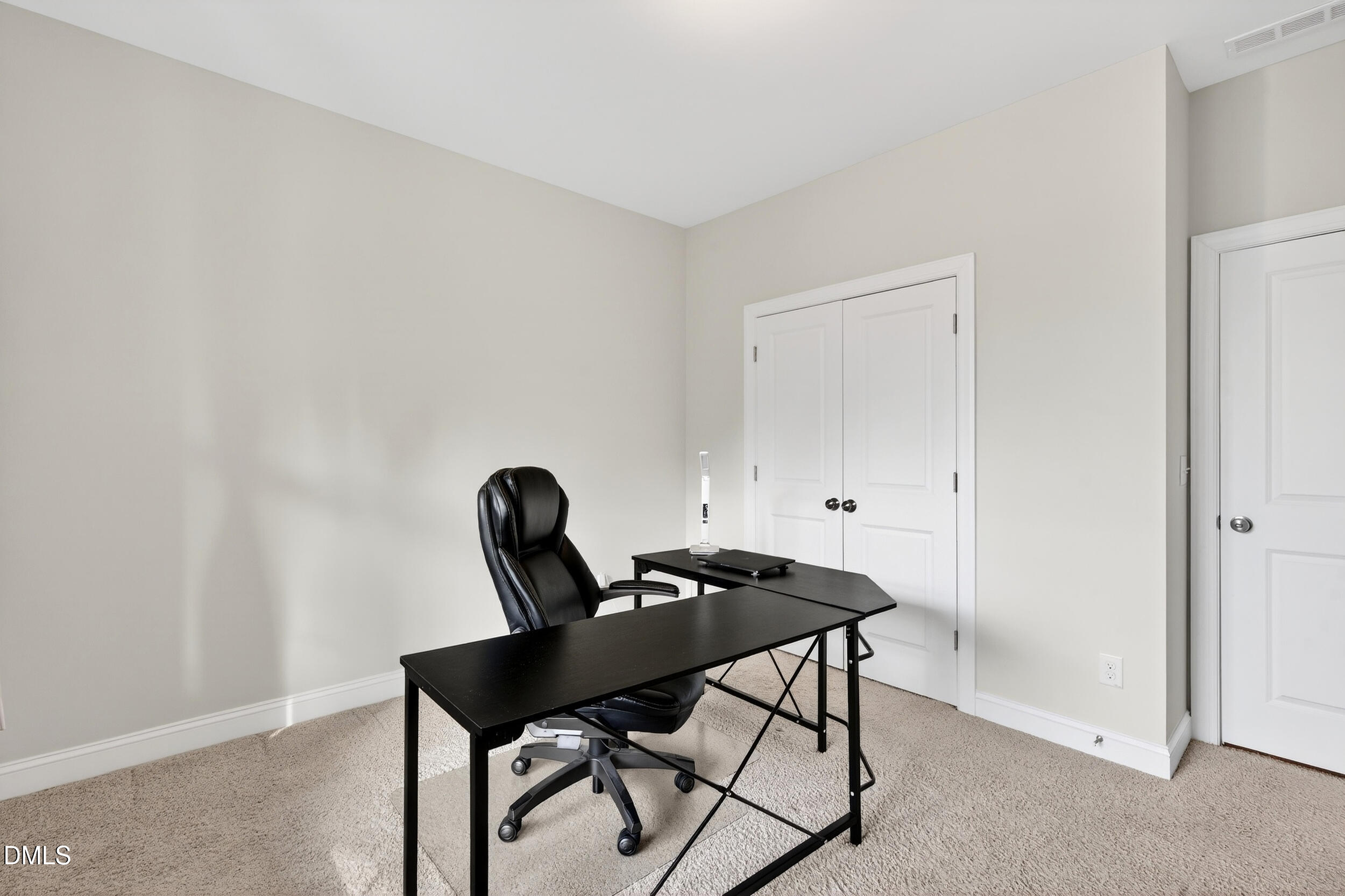 221 Birdsgrove Court