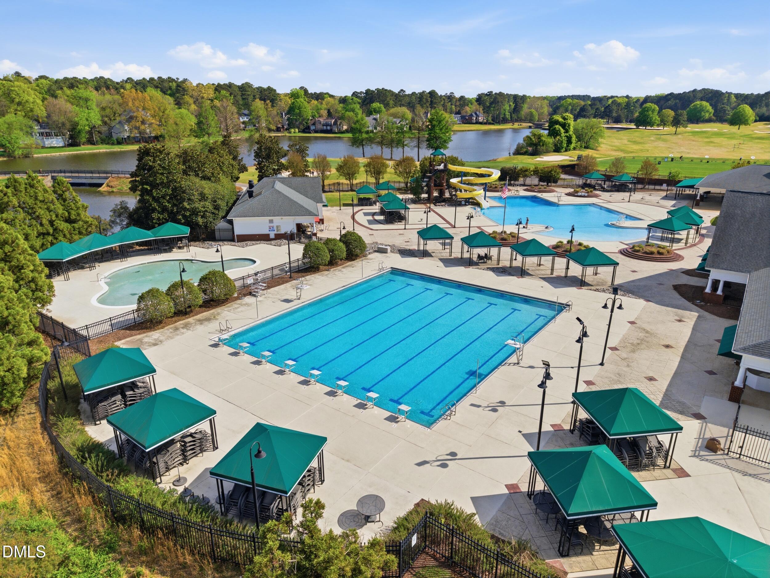 221 Birdsgrove Court