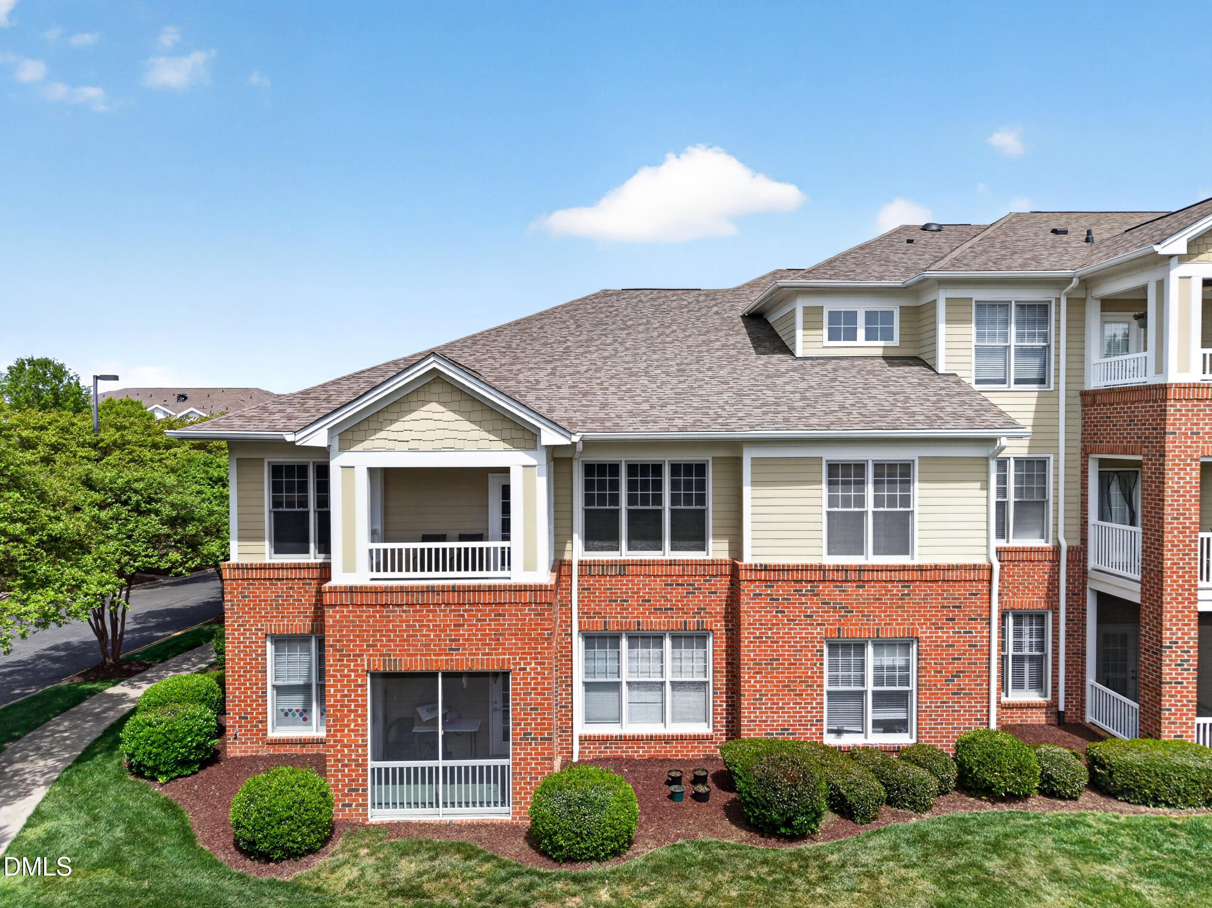 828 Waterford Lake Drive