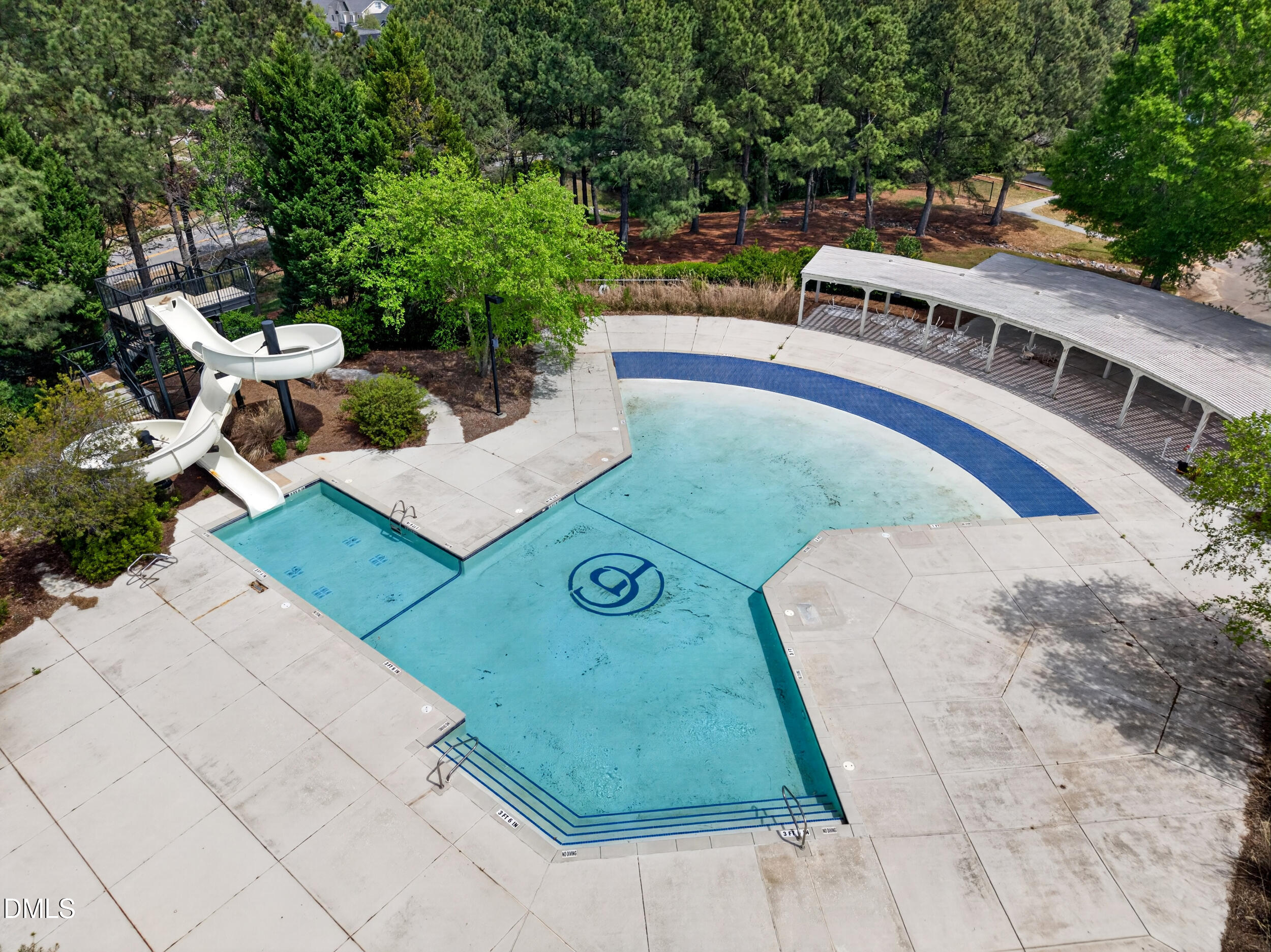 828 Waterford Lake Drive