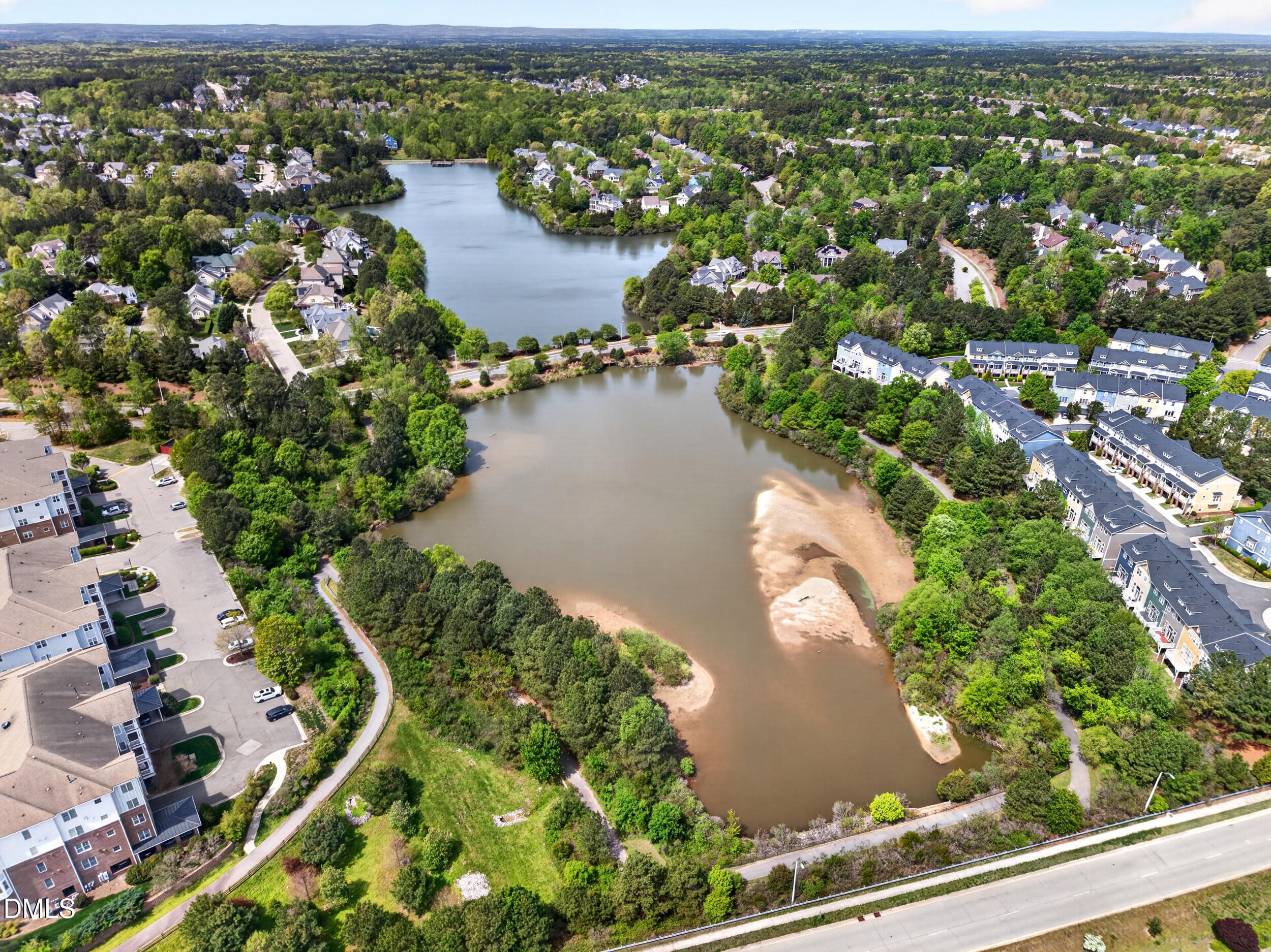 828 Waterford Lake Drive