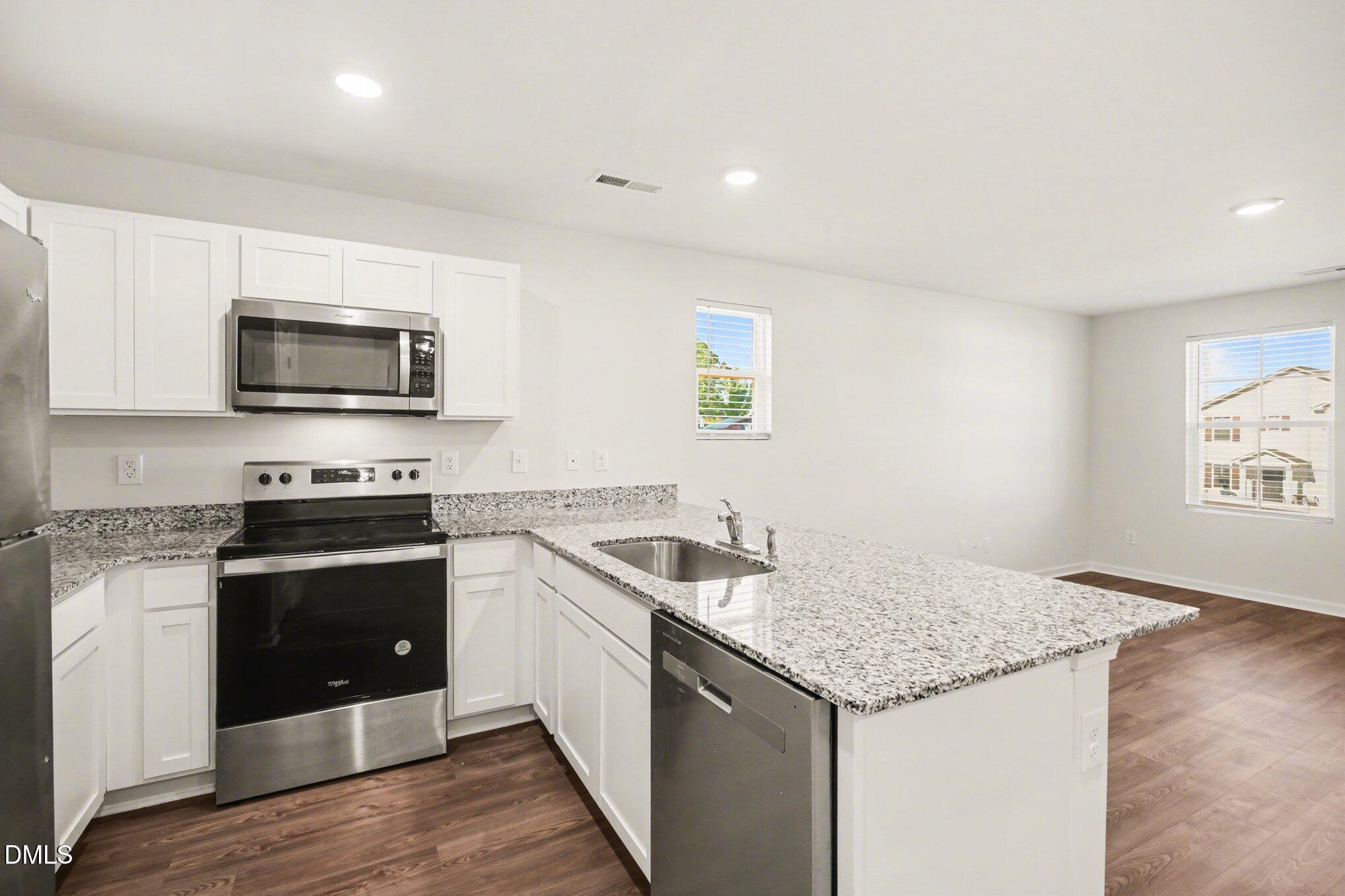 331 Peacock Circle