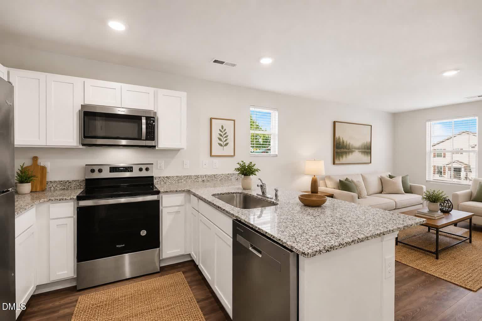 331 Peacock Circle