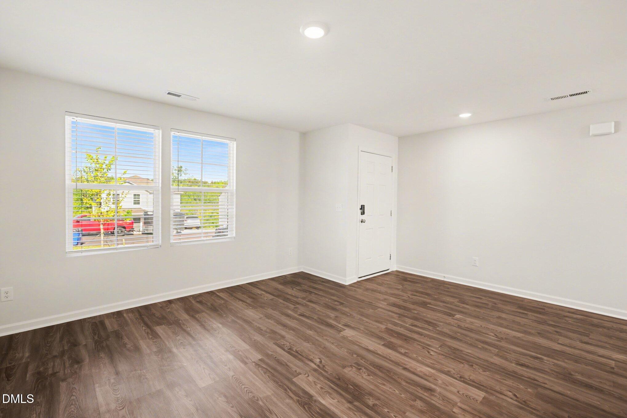 331 Peacock Circle