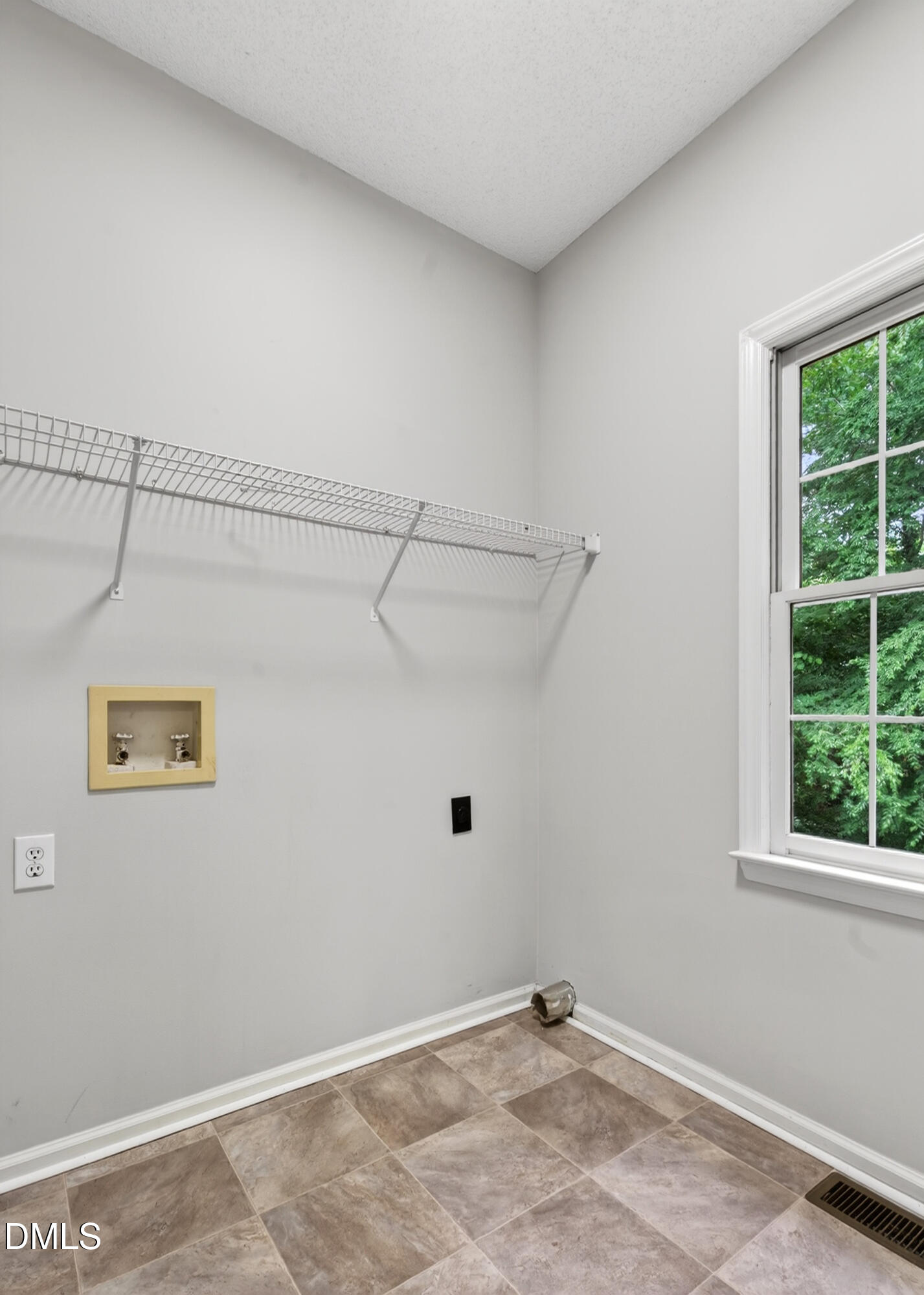 127 Maldon Drive