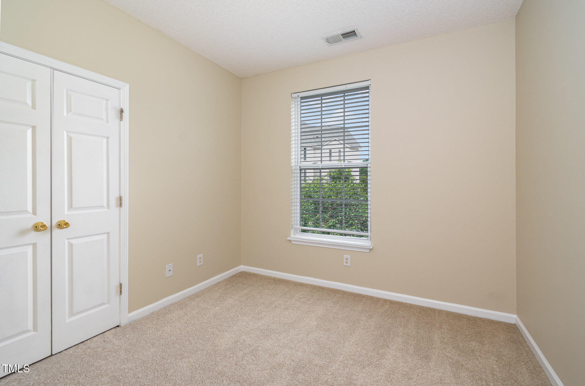 3009 Winston Drive Apt 90