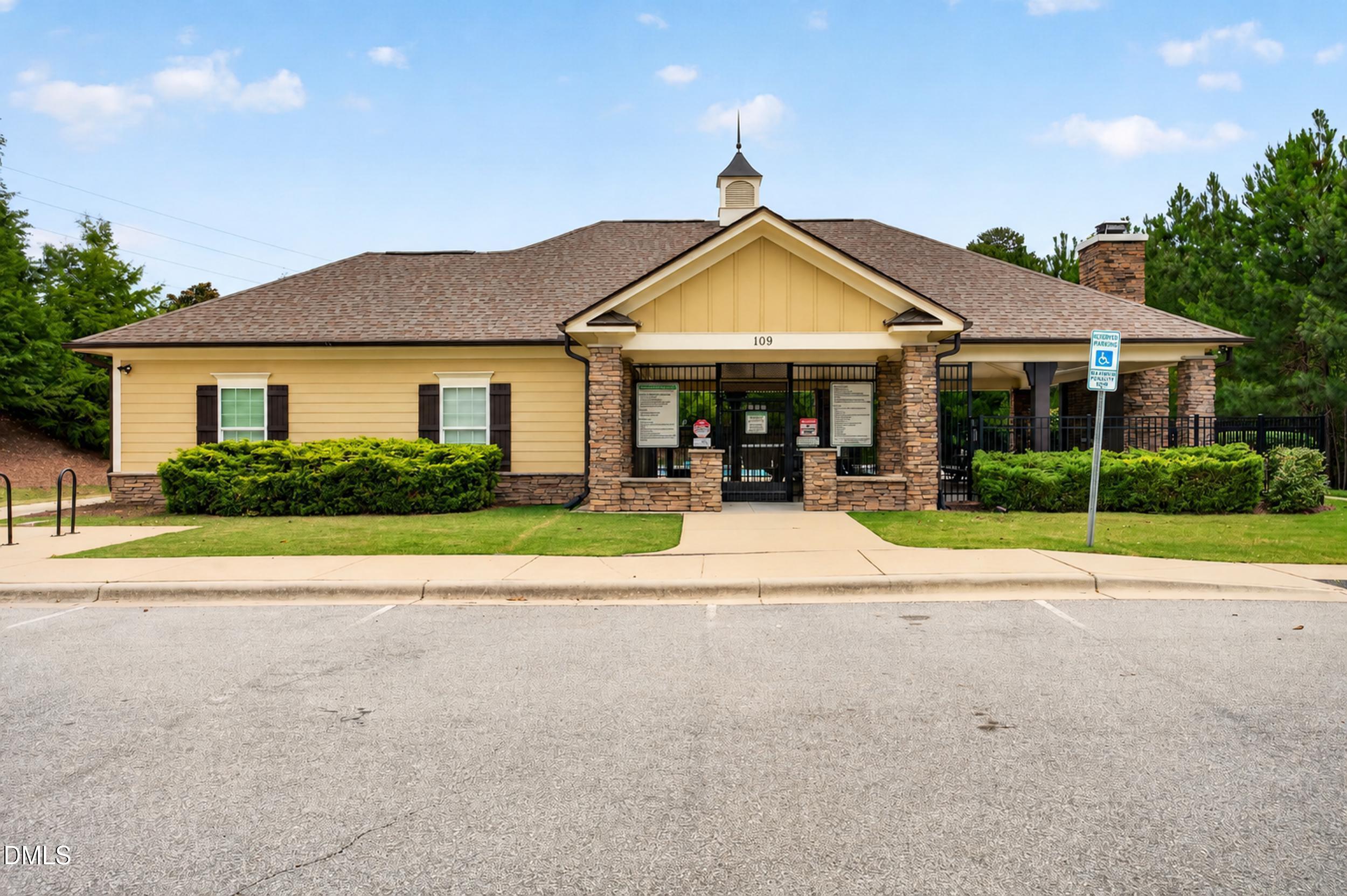 625 Rockcastle Drive
