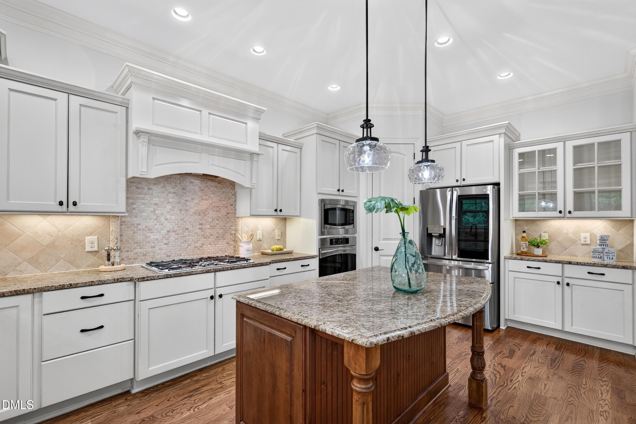 208 William Henry Way