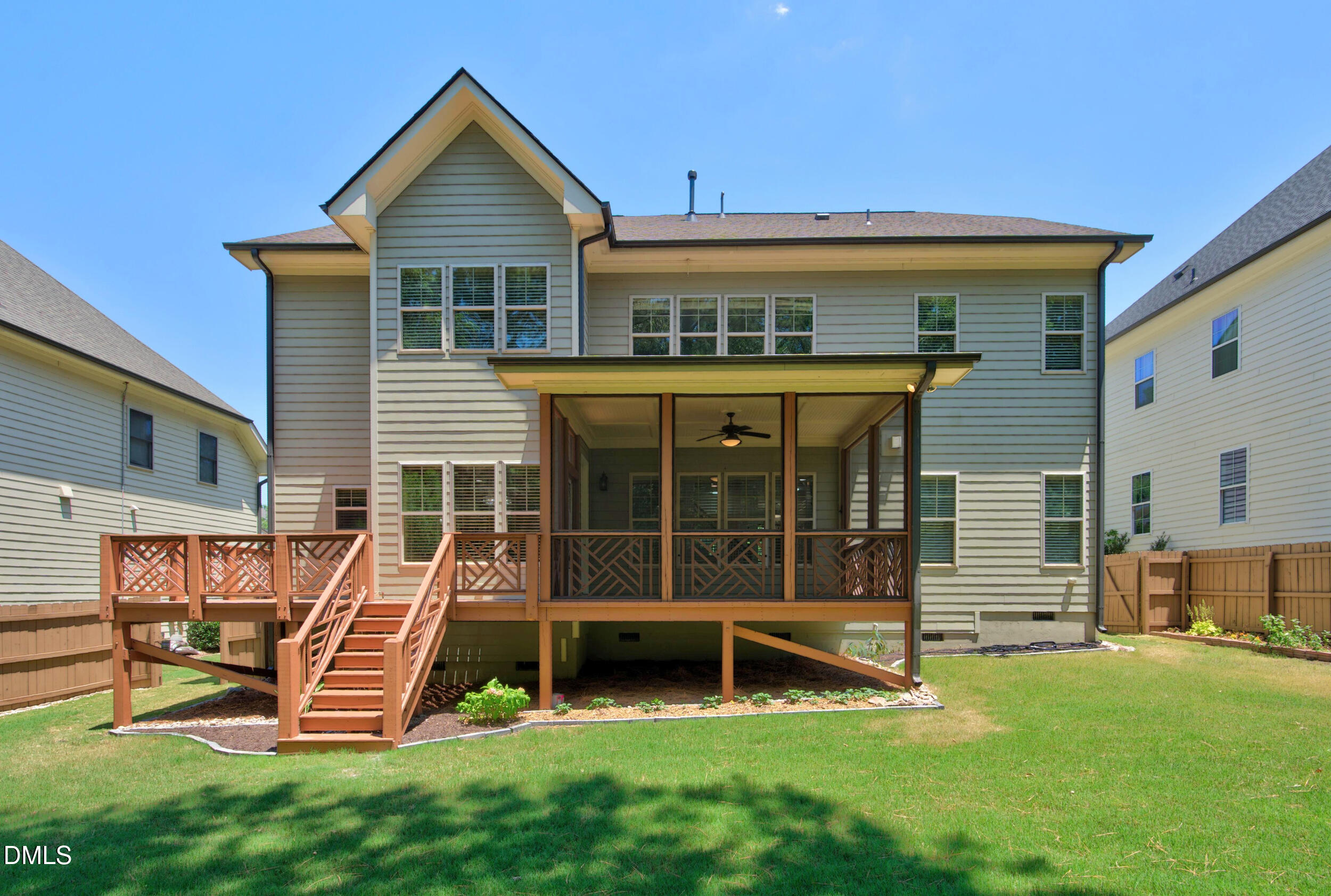 208 William Henry Way