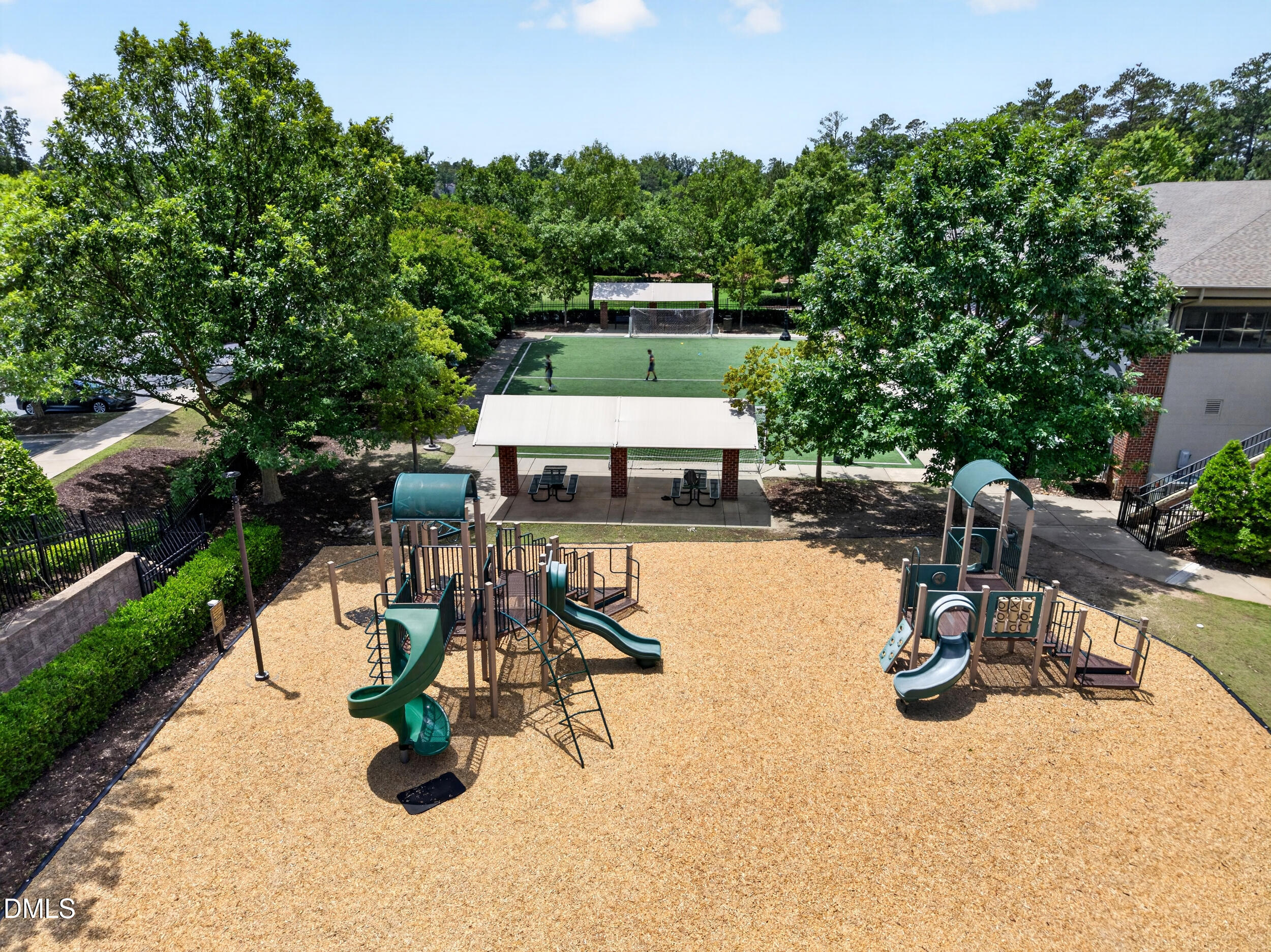 4007 Jockey Club Circle