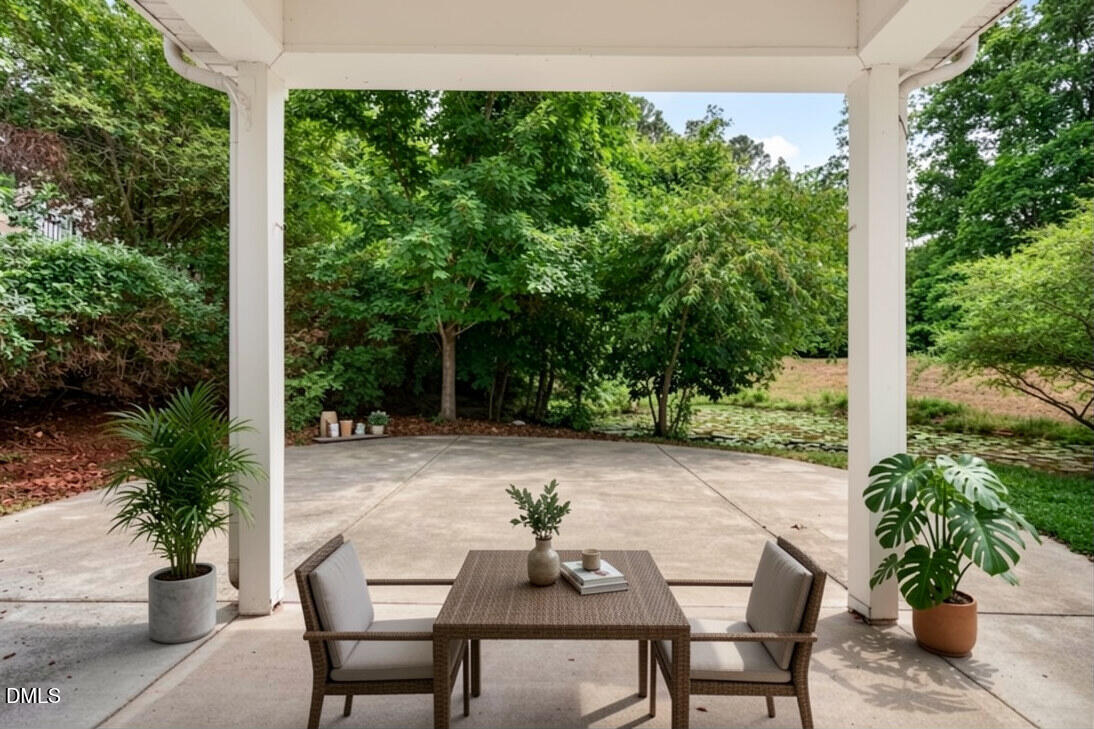 4007 Jockey Club Circle