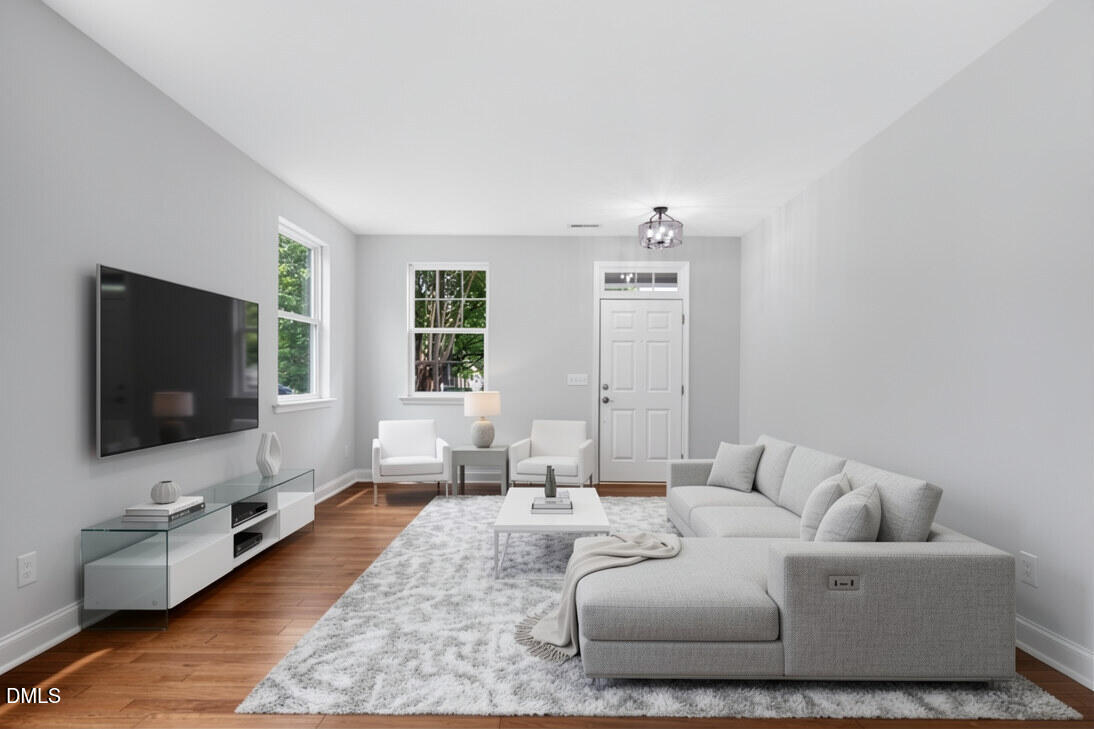 4007 Jockey Club Circle