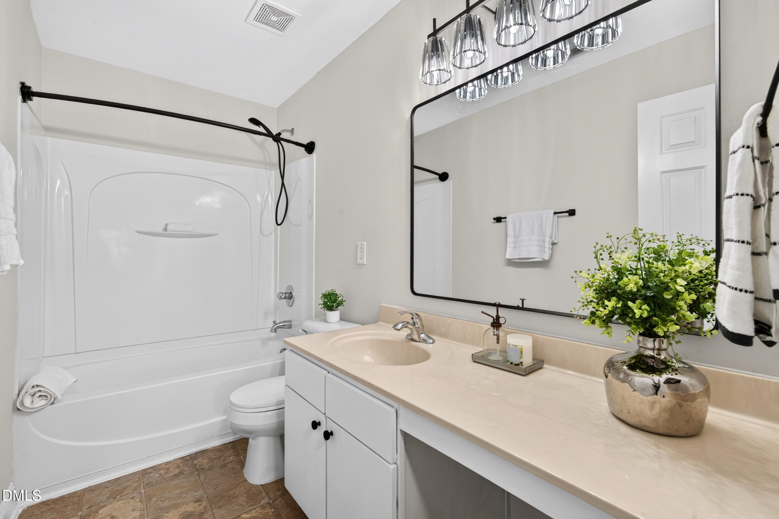 4007 Jockey Club Circle