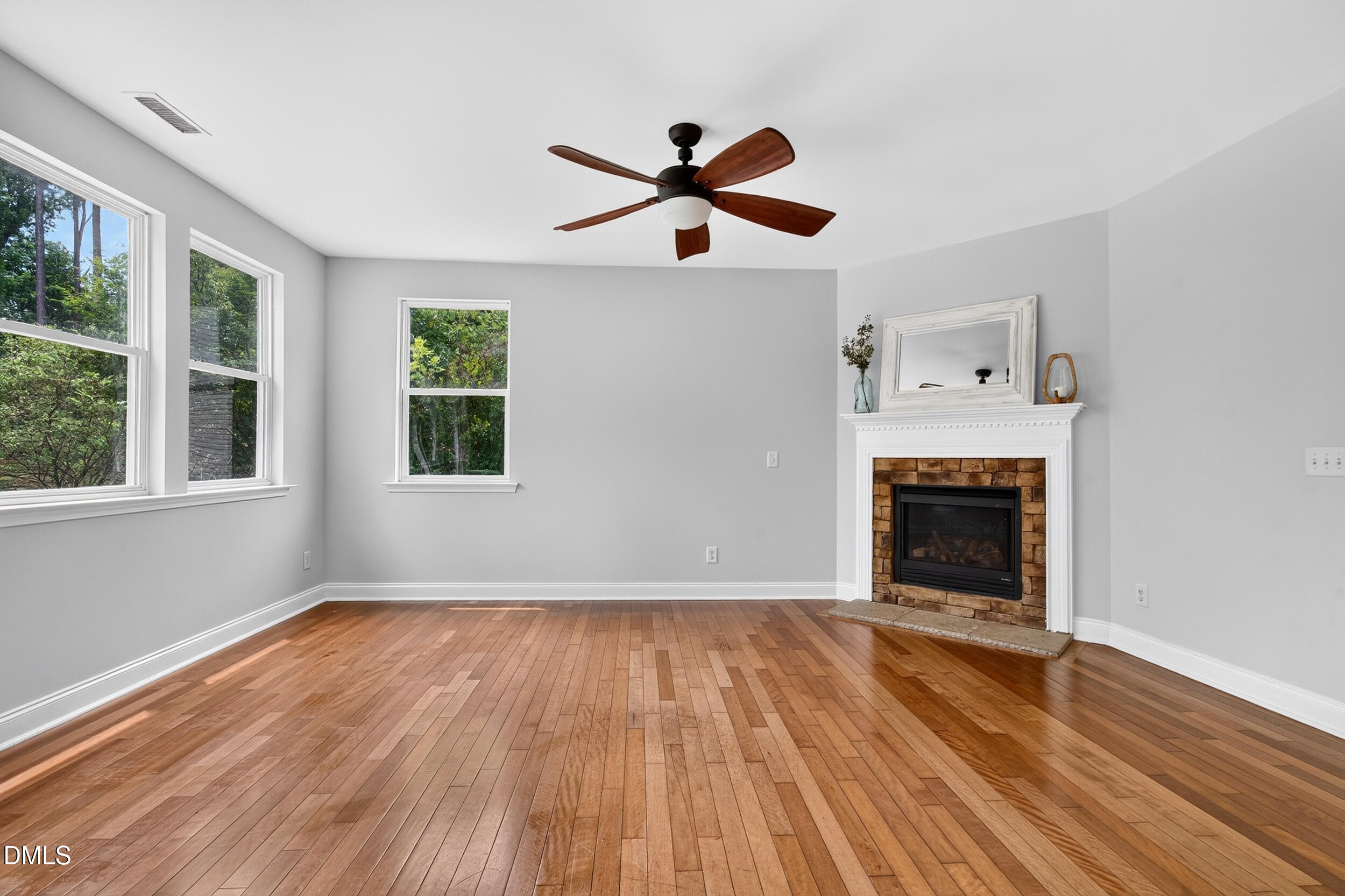 4007 Jockey Club Circle