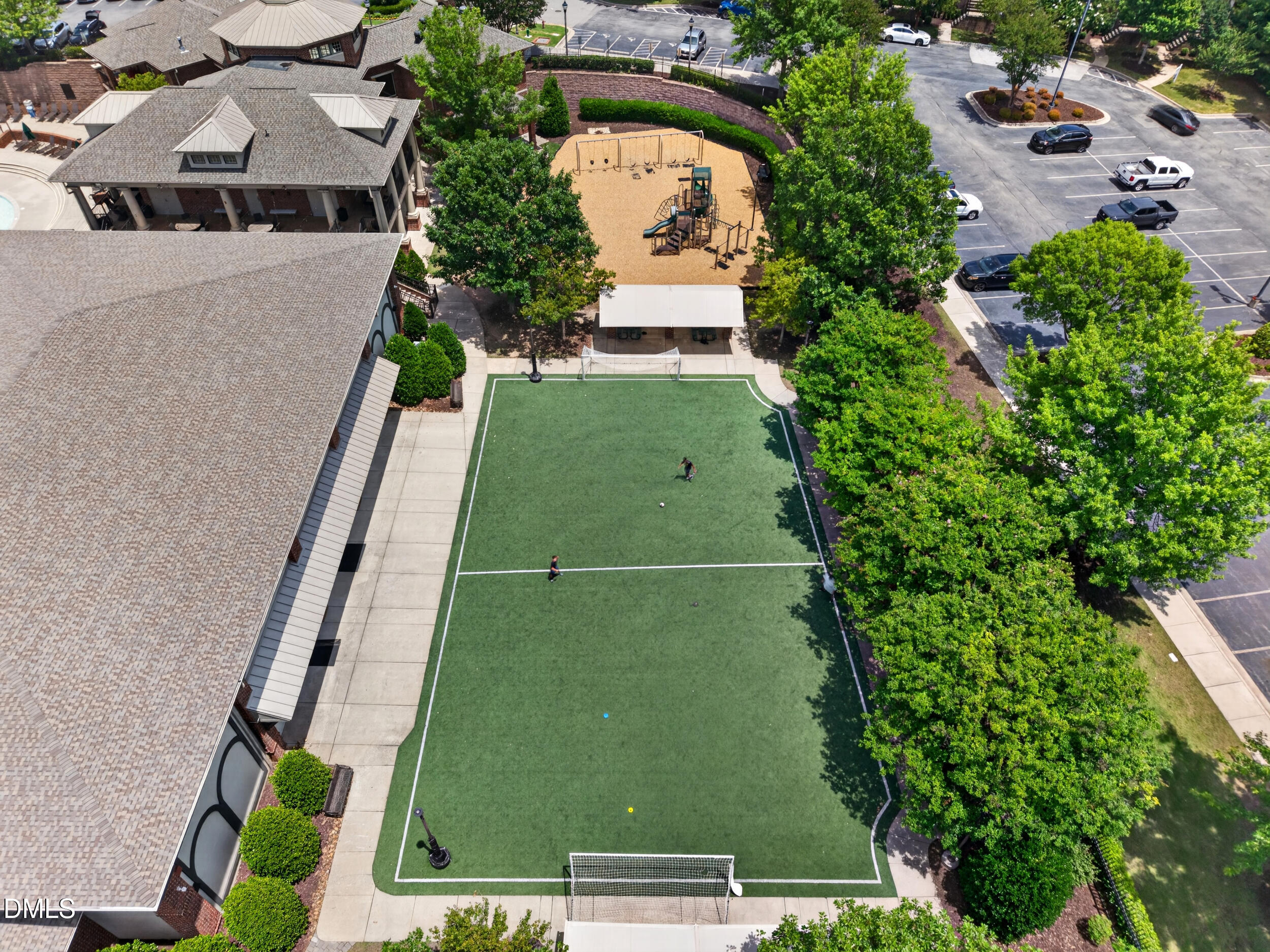 4007 Jockey Club Circle