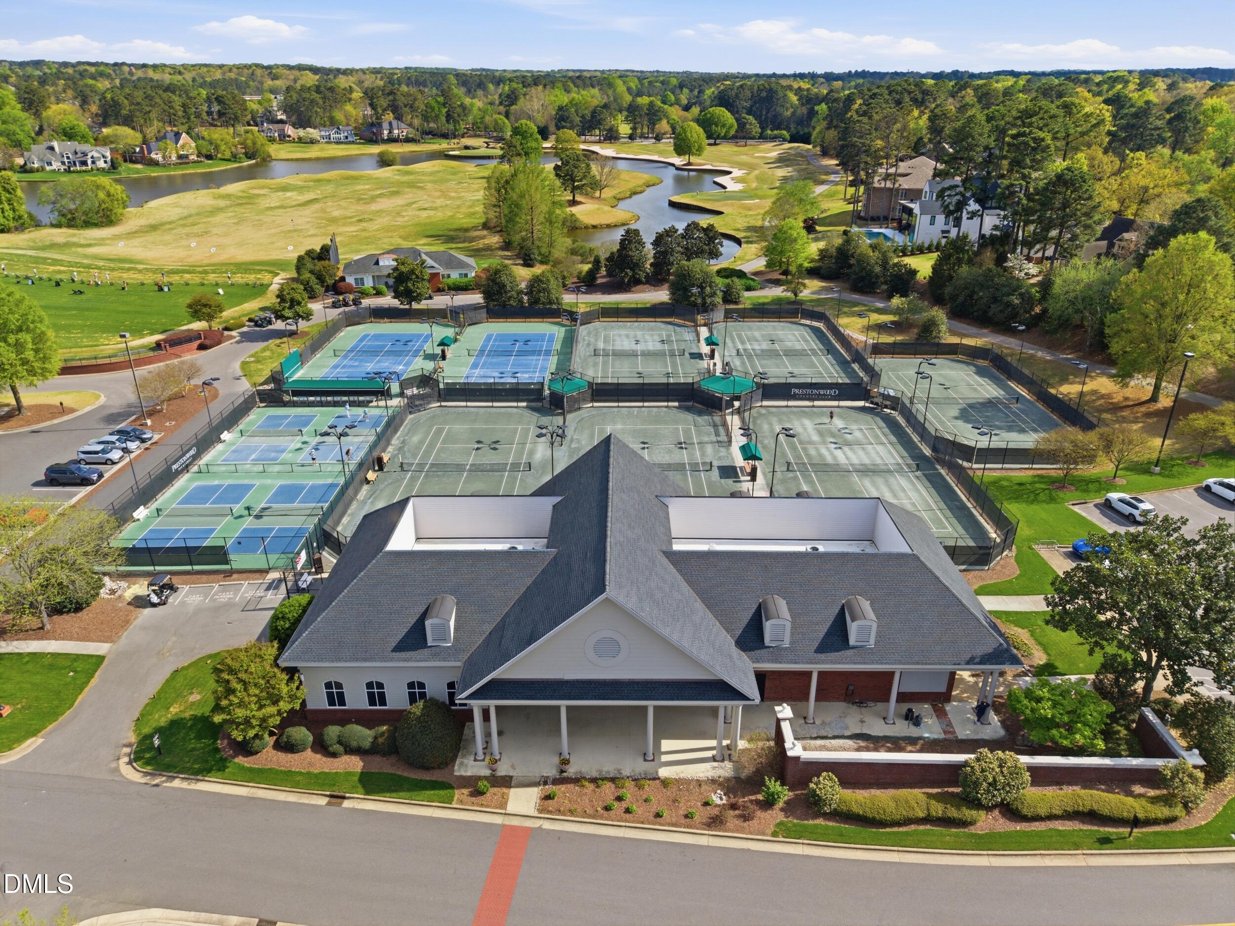 212 Birdsgrove Court