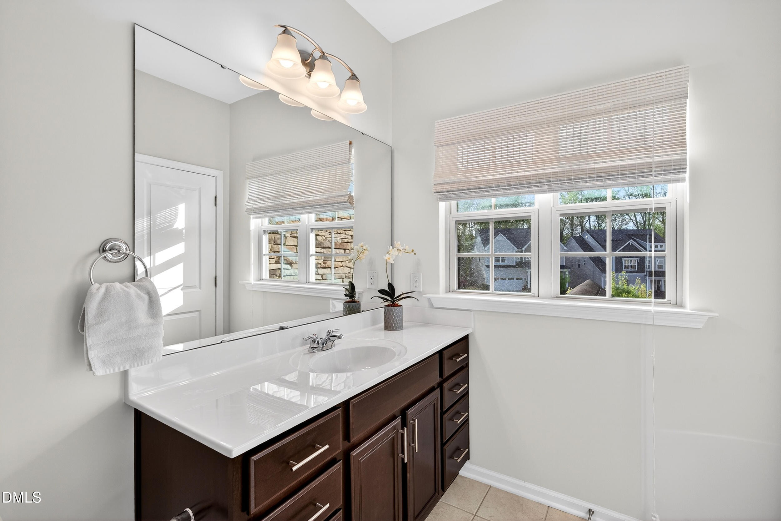 221 Birdsgrove Court