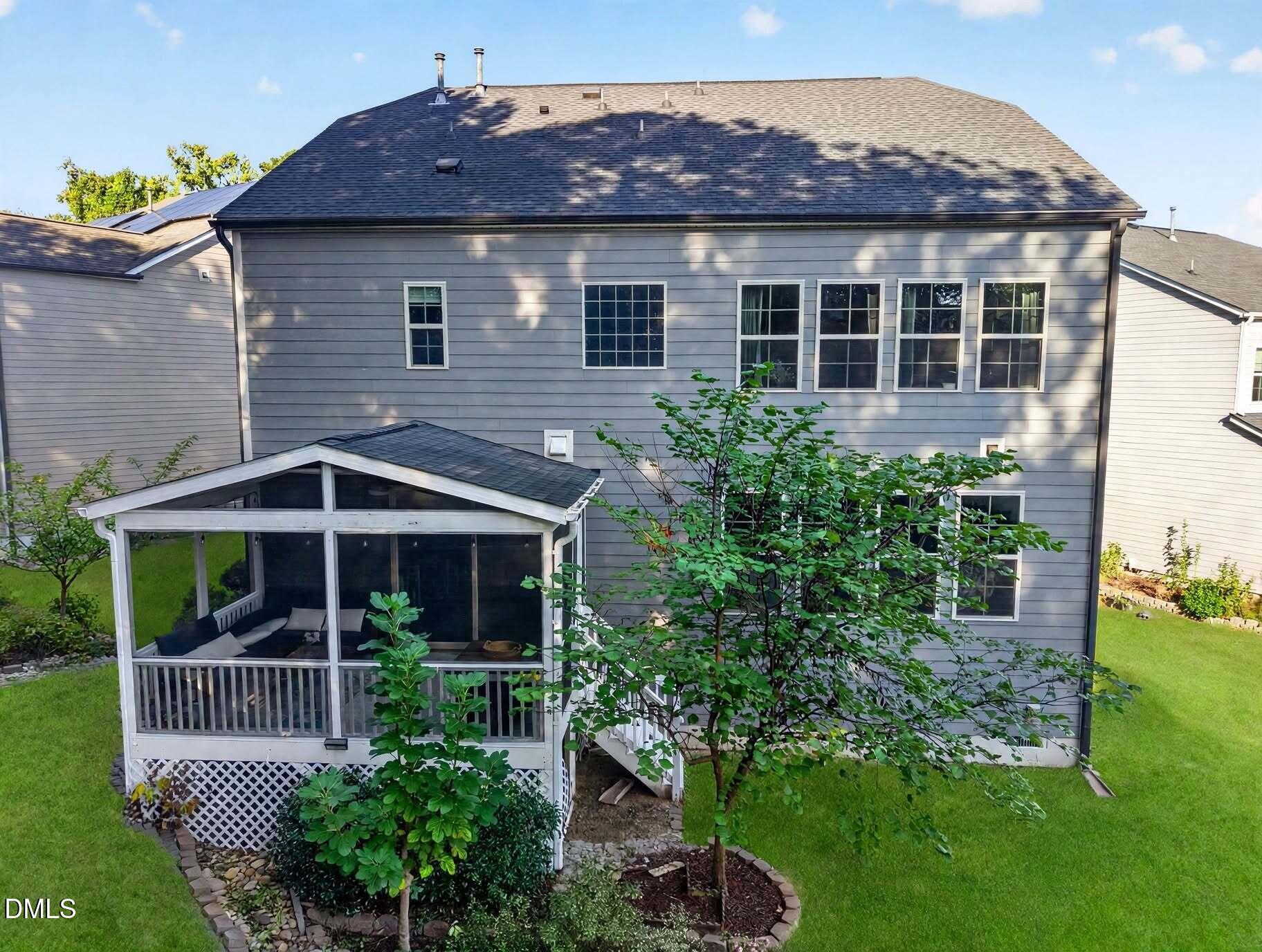 221 Birdsgrove Court