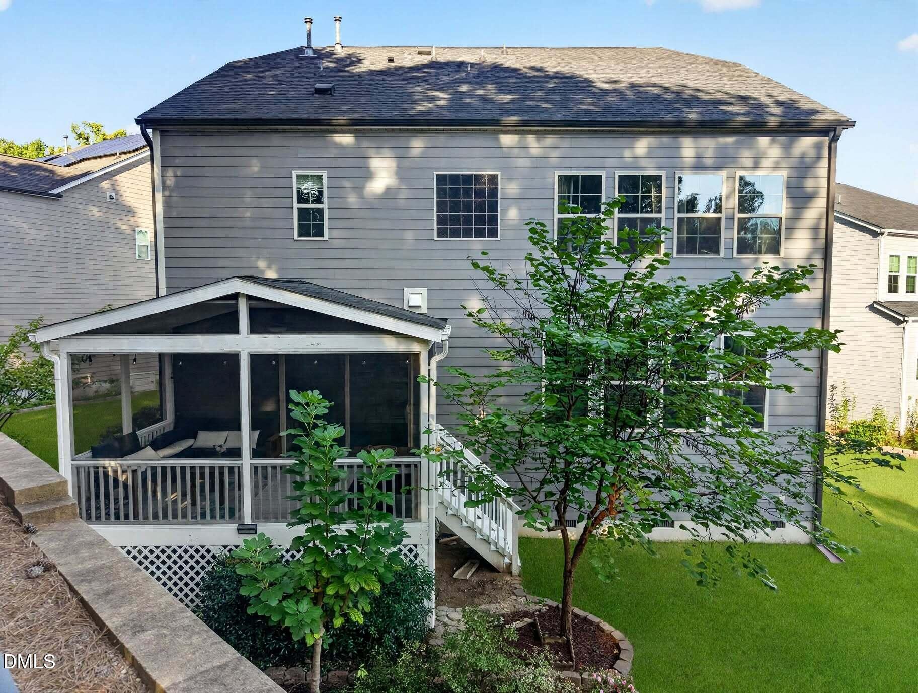 221 Birdsgrove Court