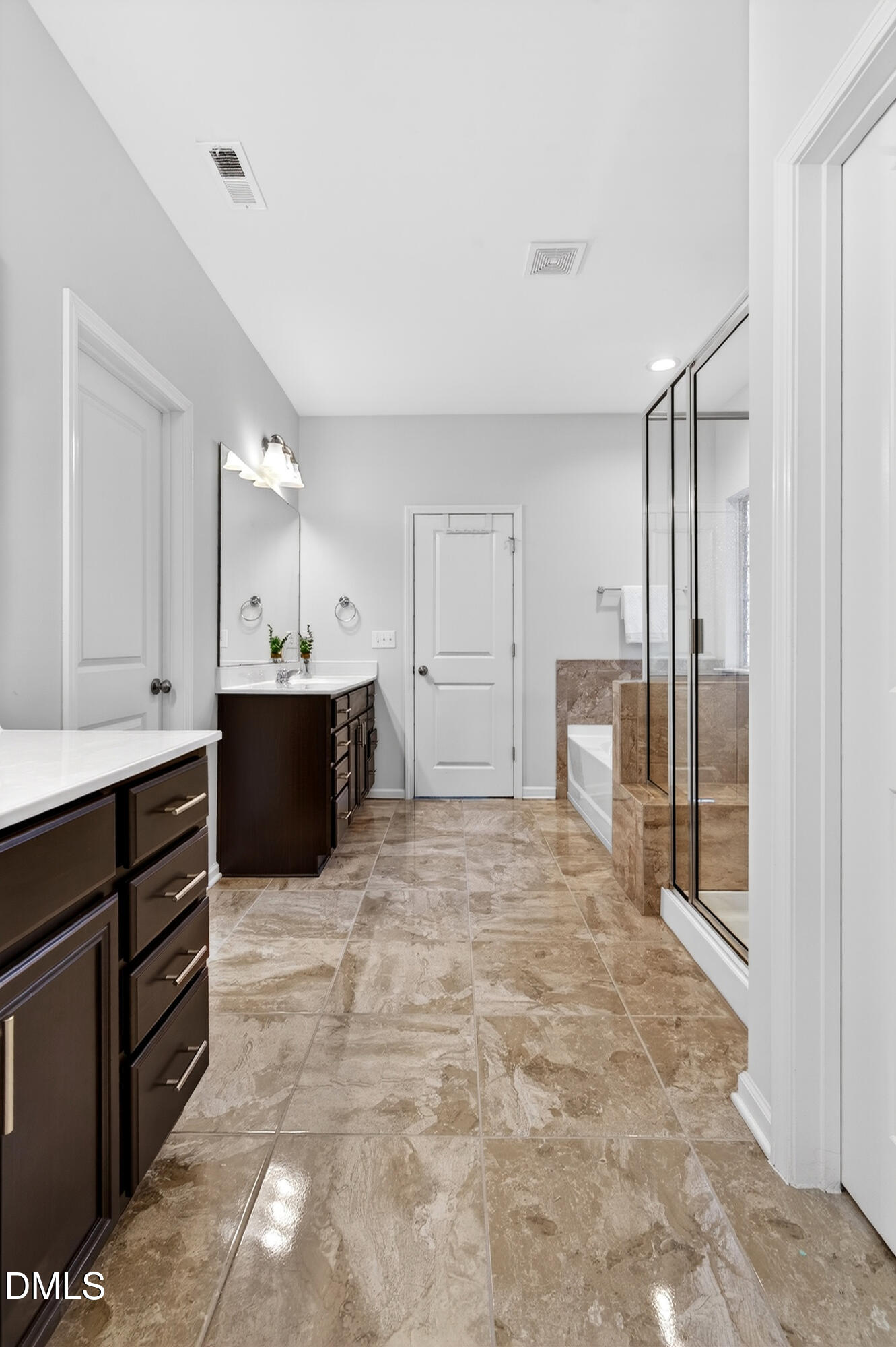 221 Birdsgrove Court