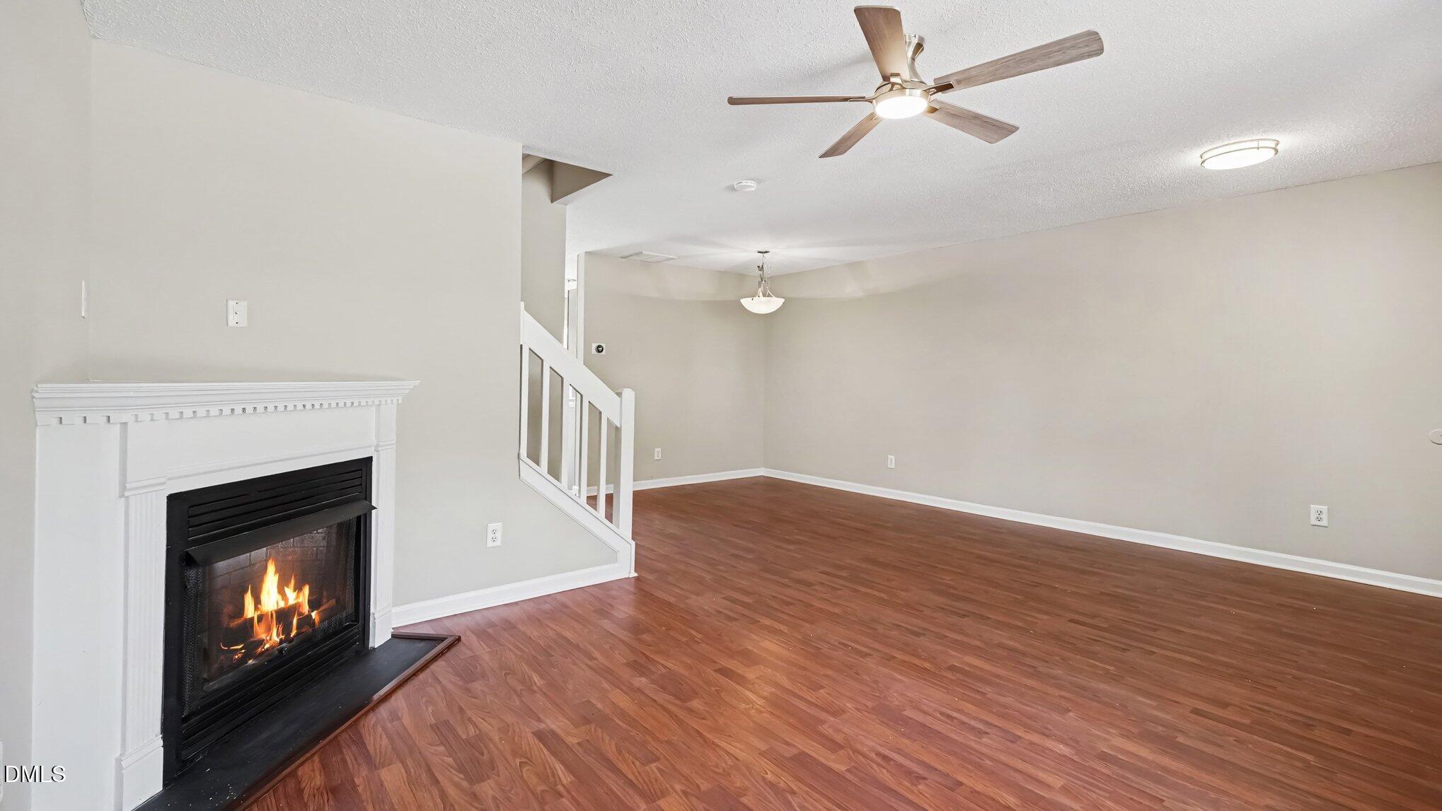 1133 Oak Blossom Wa Way