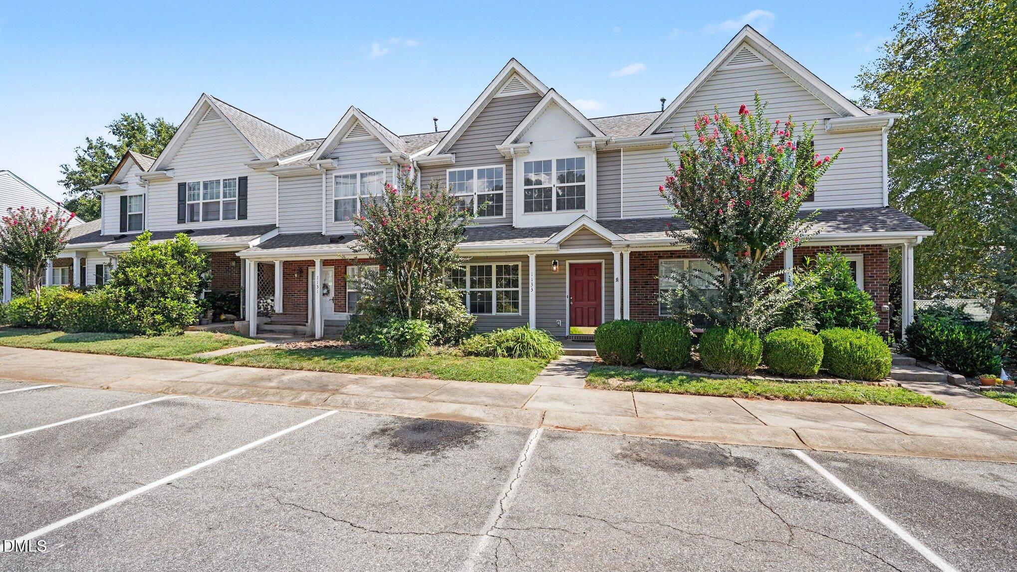 1133 Oak Blossom Wa Way