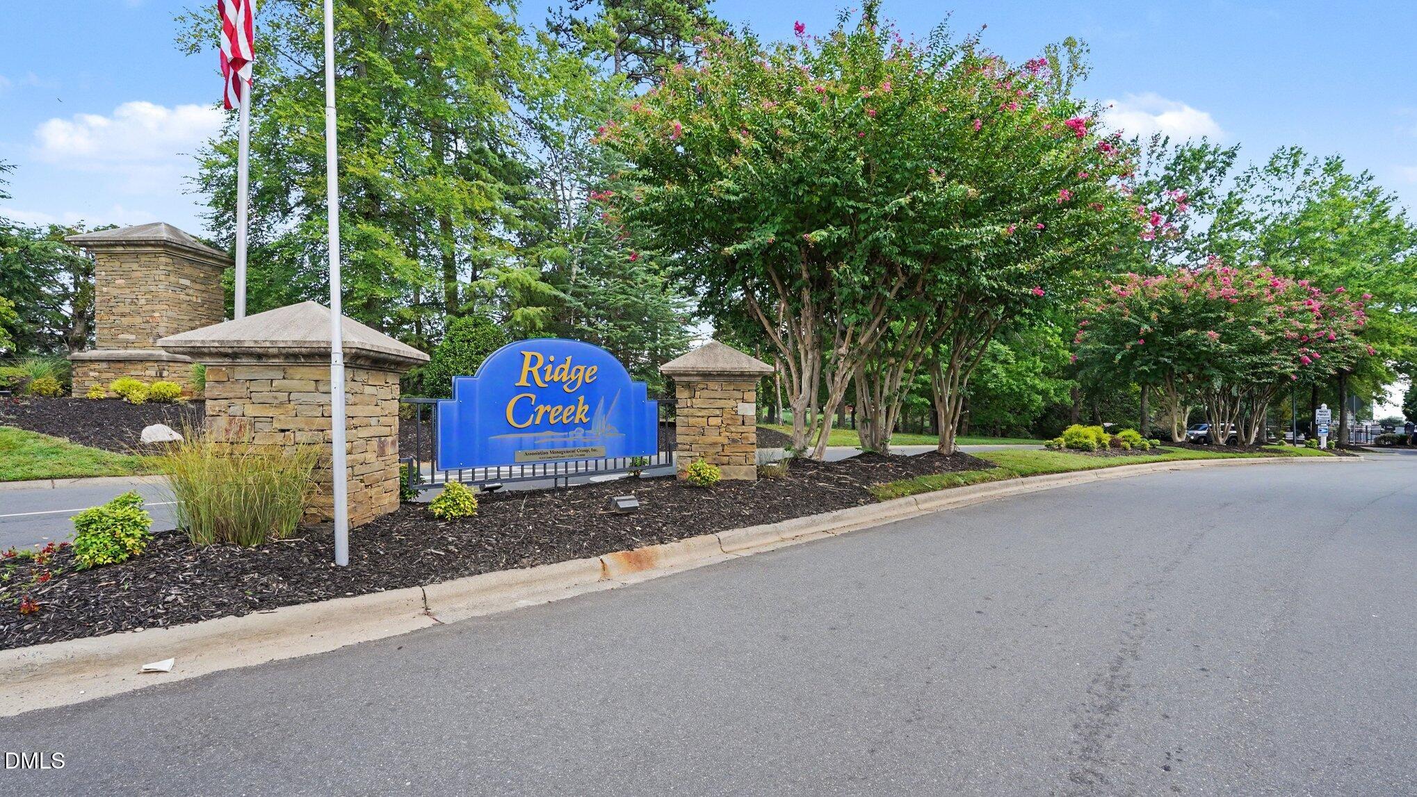 1133 Oak Blossom Wa Way