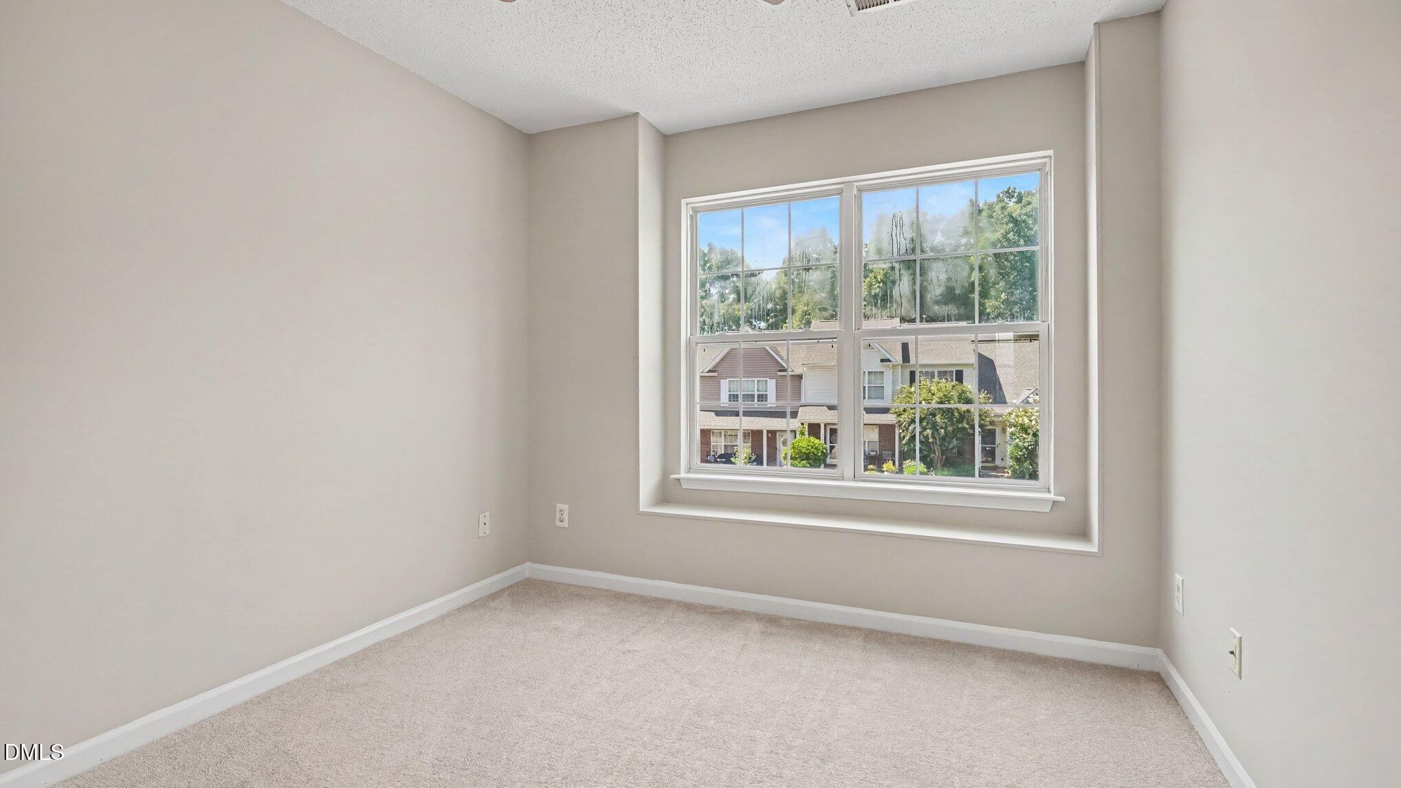 1133 Oak Blossom Wa Way