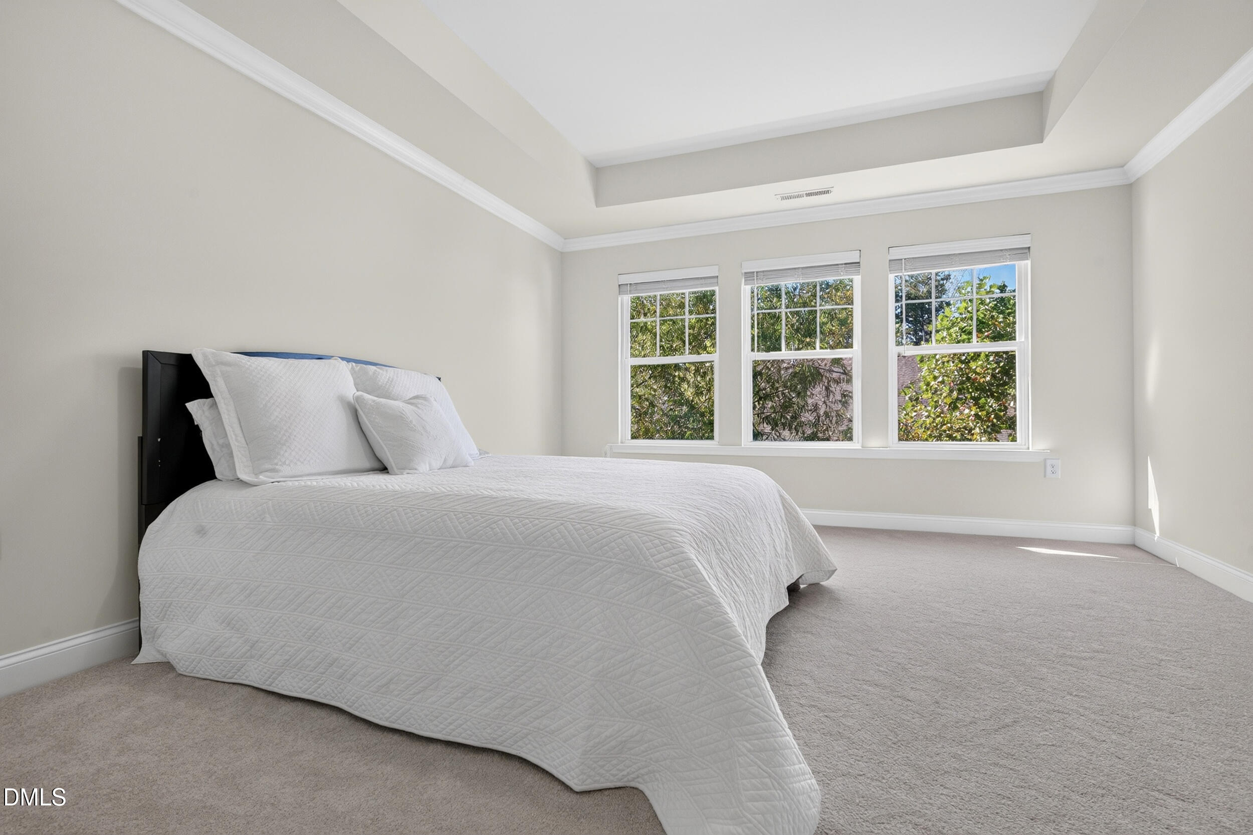 300 Fenella Drive